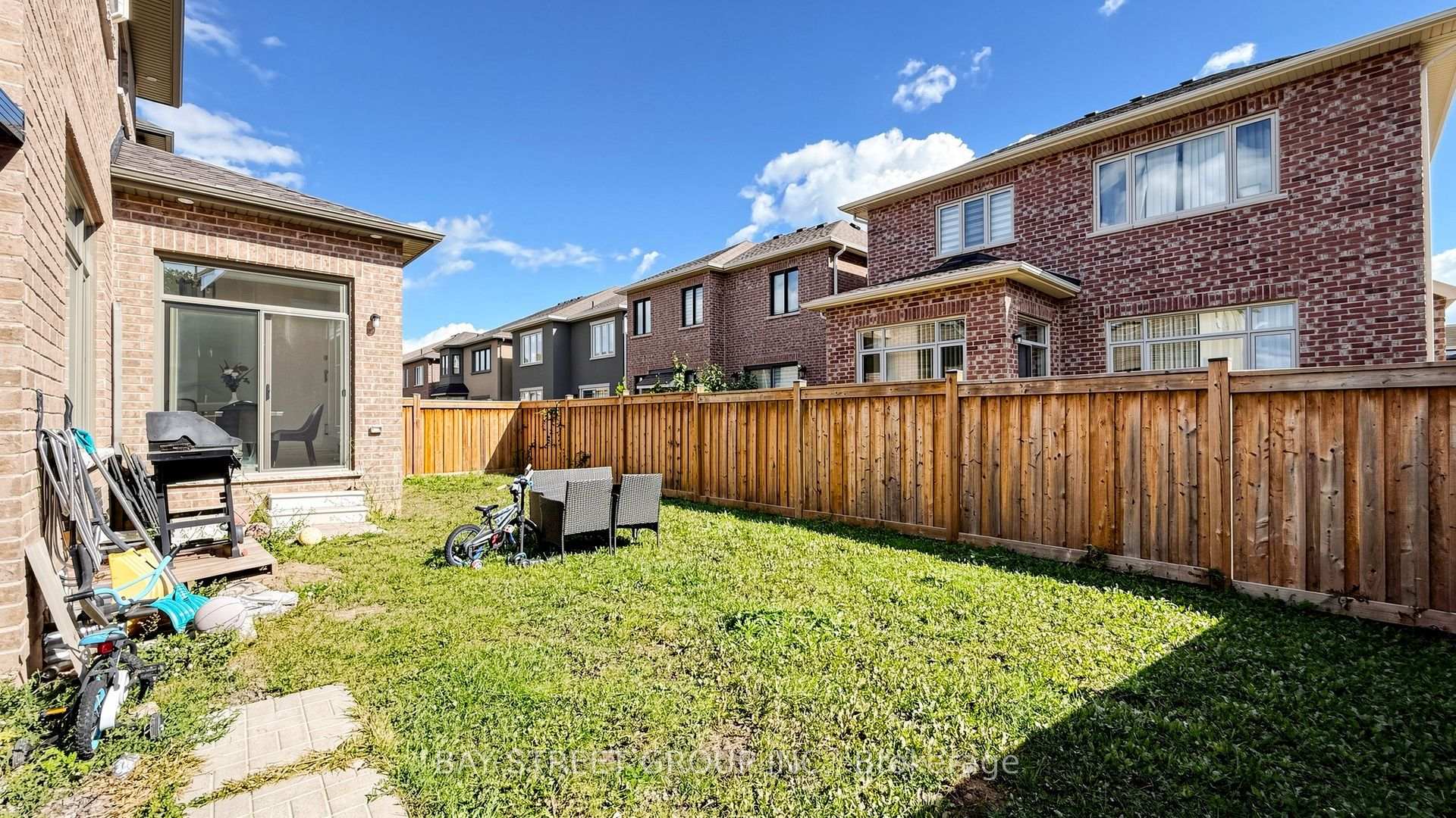 Photo 49 of 138 Zachary Crescent, Oakville, Glenorchy — HOMEH