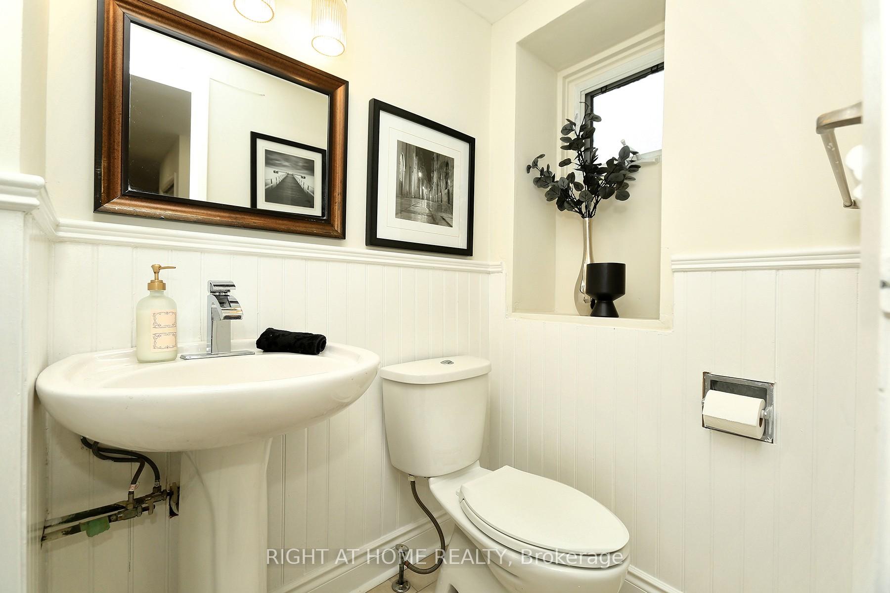 Photo 5 of 6 Snapdragon Drive, North York, Pleasant View — HOMEH