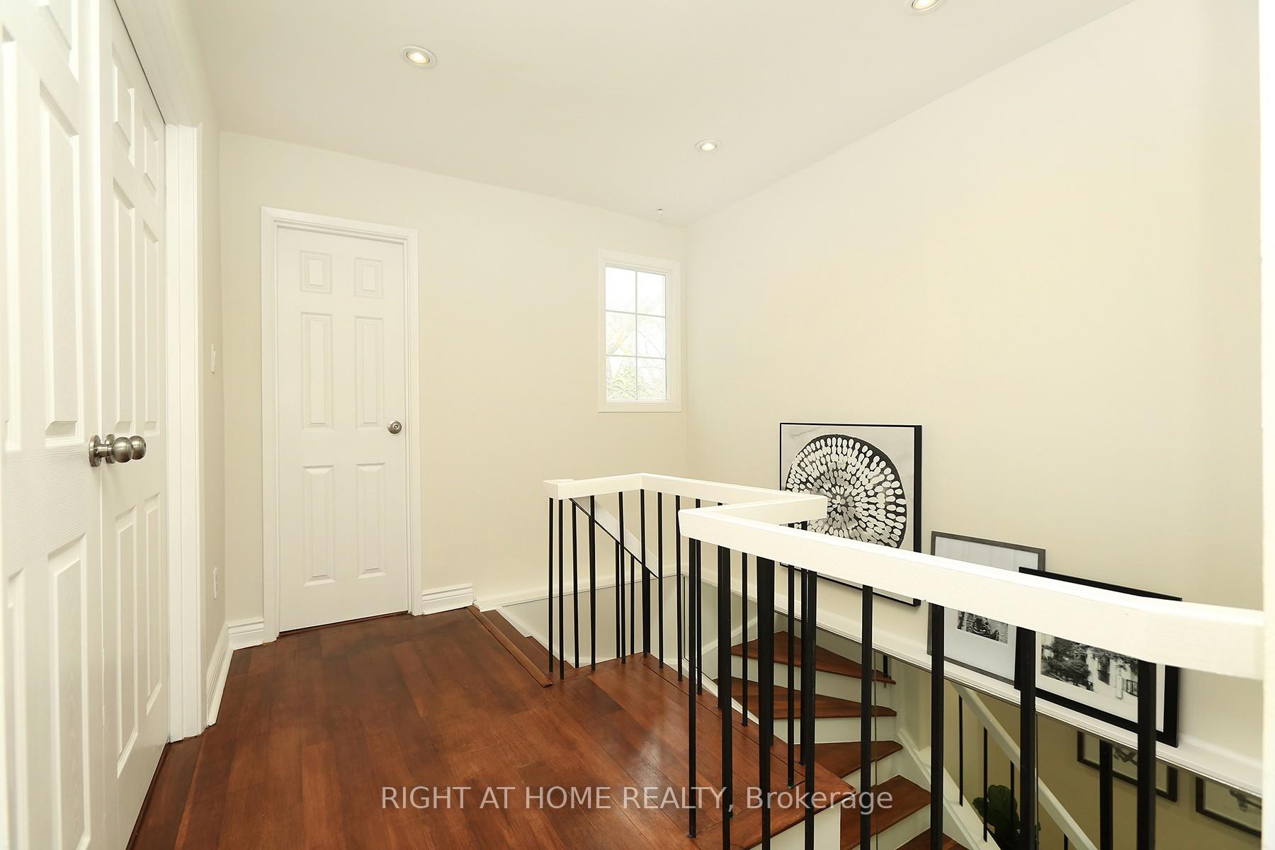 Photo 17 of 6 Snapdragon Drive, North York, Pleasant View — HOMEH