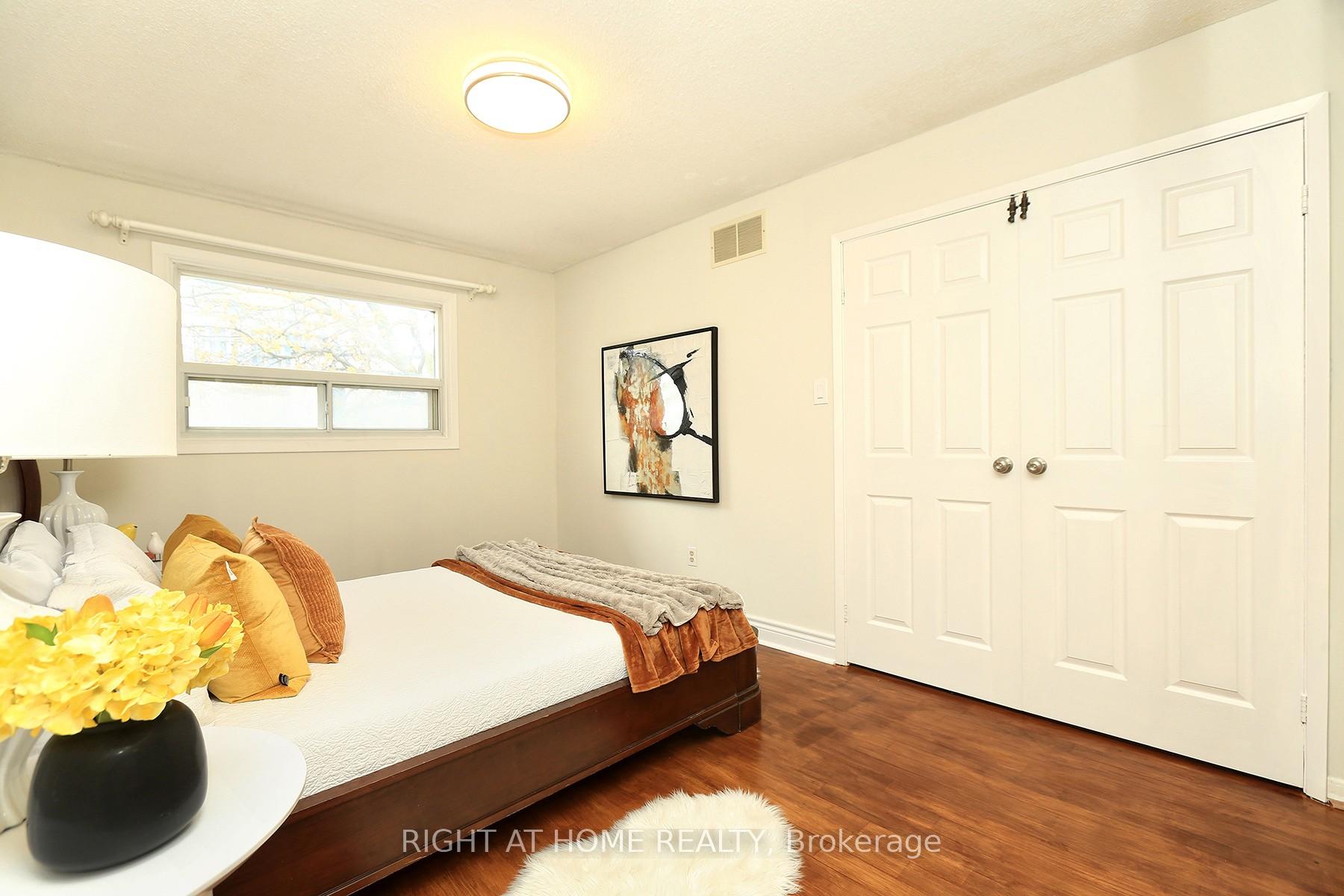 Photo 20 of 6 Snapdragon Drive, North York, Pleasant View — HOMEH