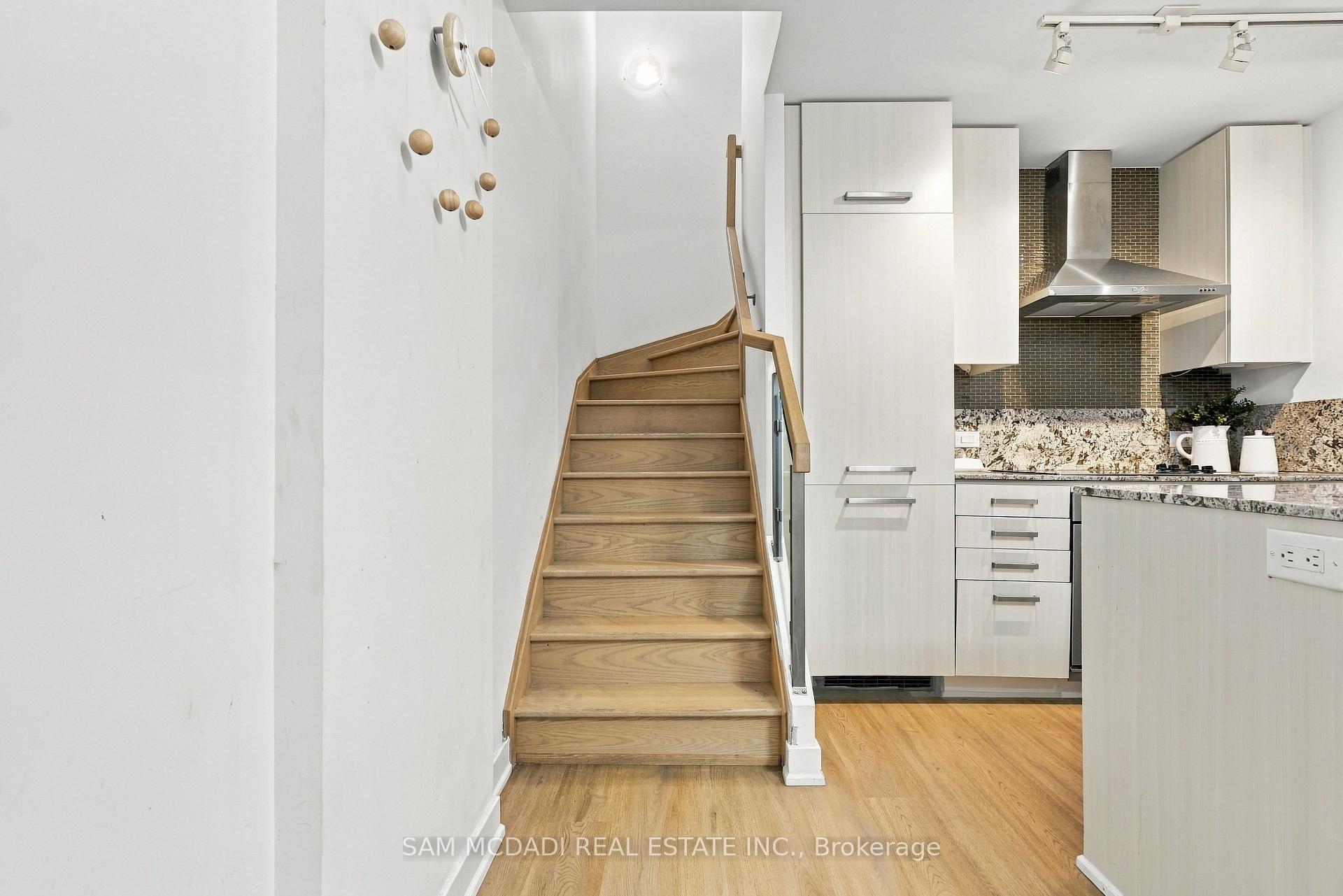 Photo 14 of Unit TH27, 15 Beverley Street, Toronto, Kensington-Chinatown — HOMEH