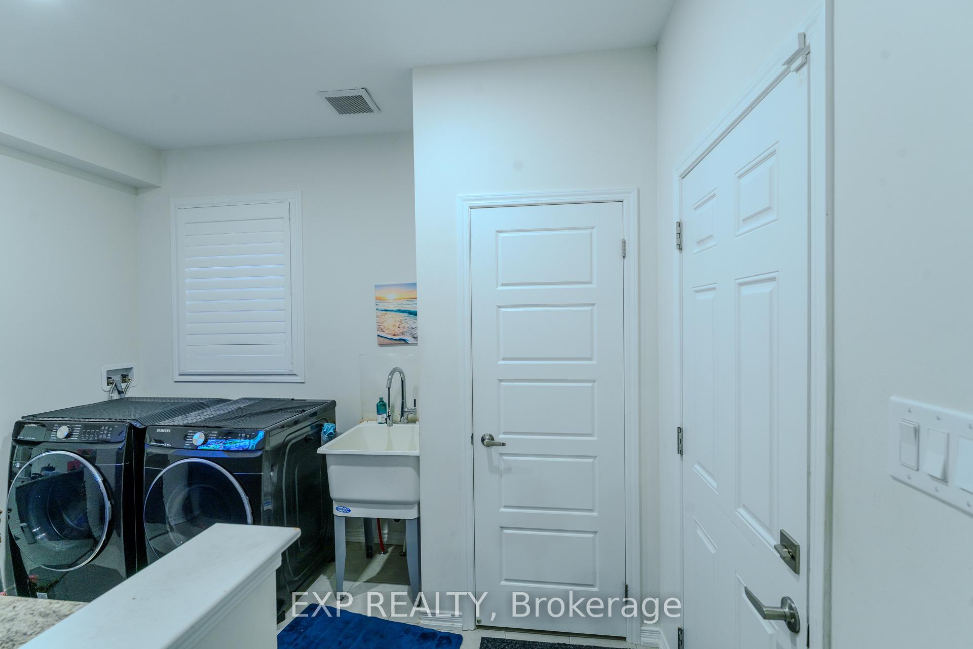 Photo 10 of 105 Powell Road, Brantford, Shellard Lane — HOMEH