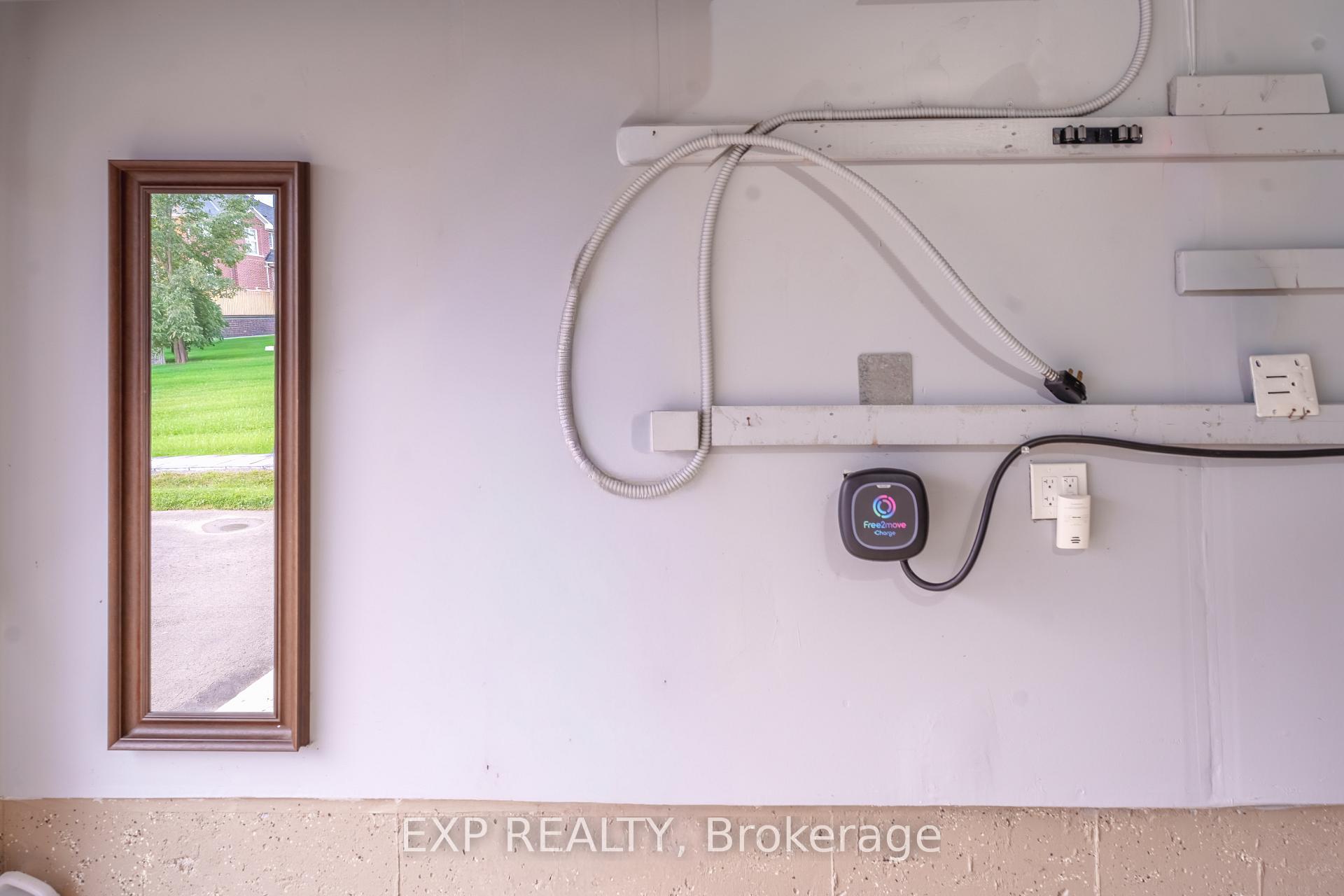 Photo 30 of 105 Powell Road, Brantford, Shellard Lane — HOMEH