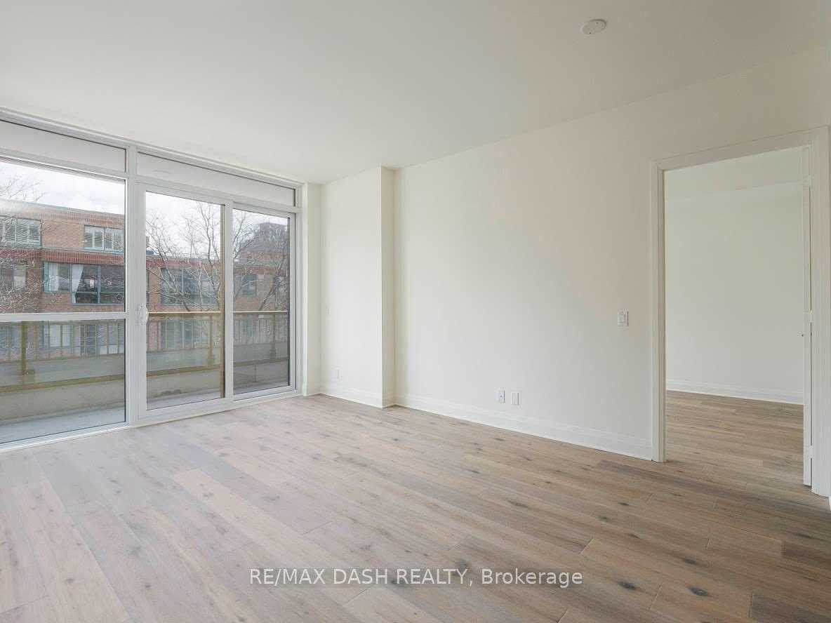 Photo 9 of Unit 306, 151 Avenue Road, Toronto, The Annex — HOMEH