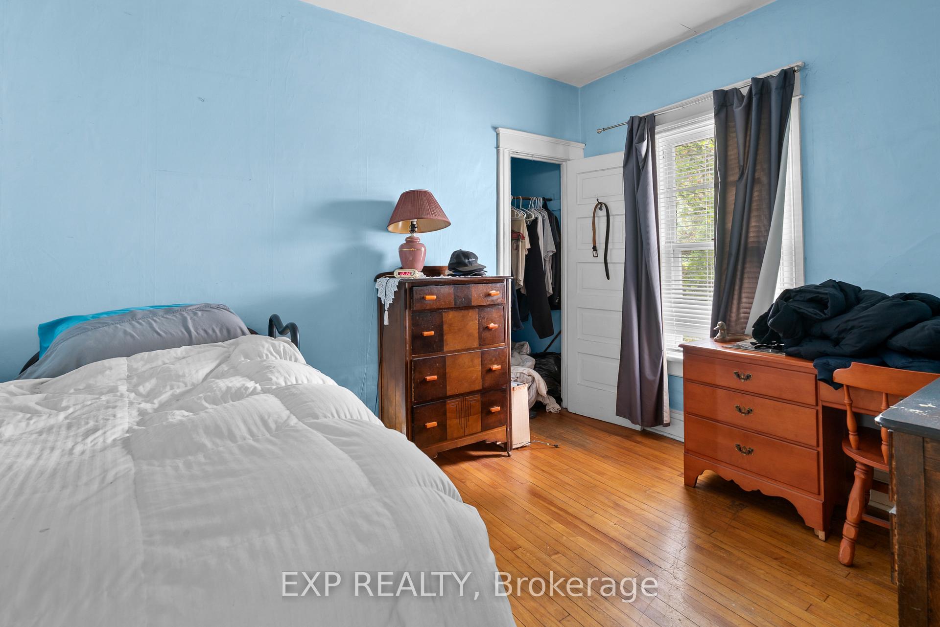 Photo 10 of 6440 Ker Street, Niagara Falls, Dorchester — HOMEH