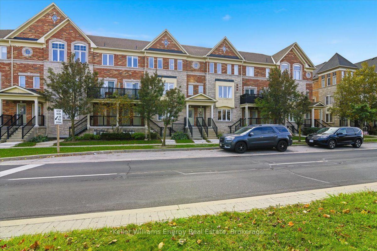 Photo 4 of Unit 82, 2237 Bur Oak Avenue, Markham, Greensborough — HOMEH