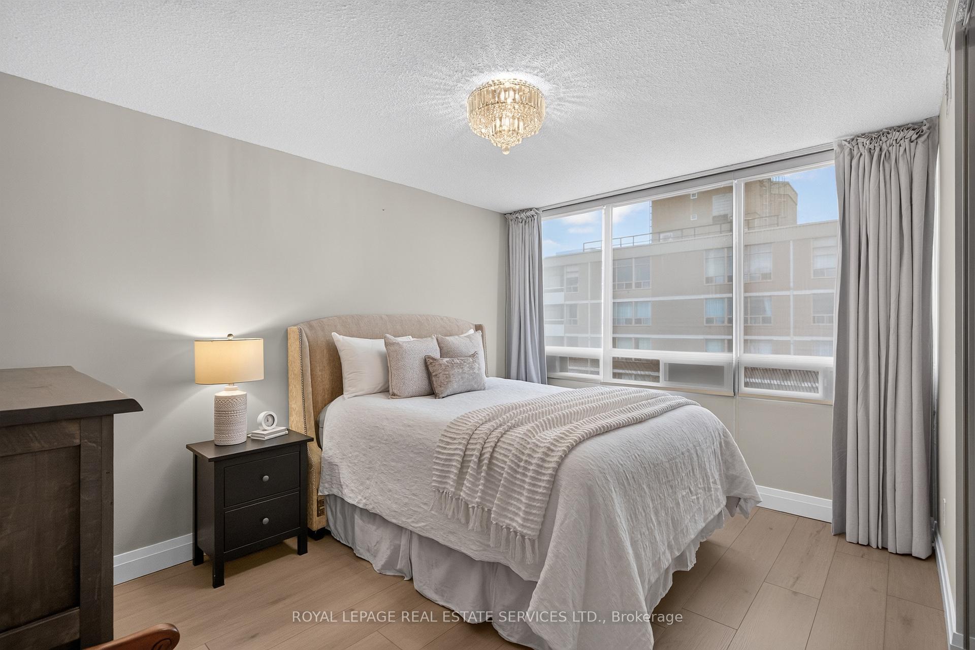 Photo 35 of Unit 1001, 2185 Marine Drive, Oakville, Bronte — HOMEH