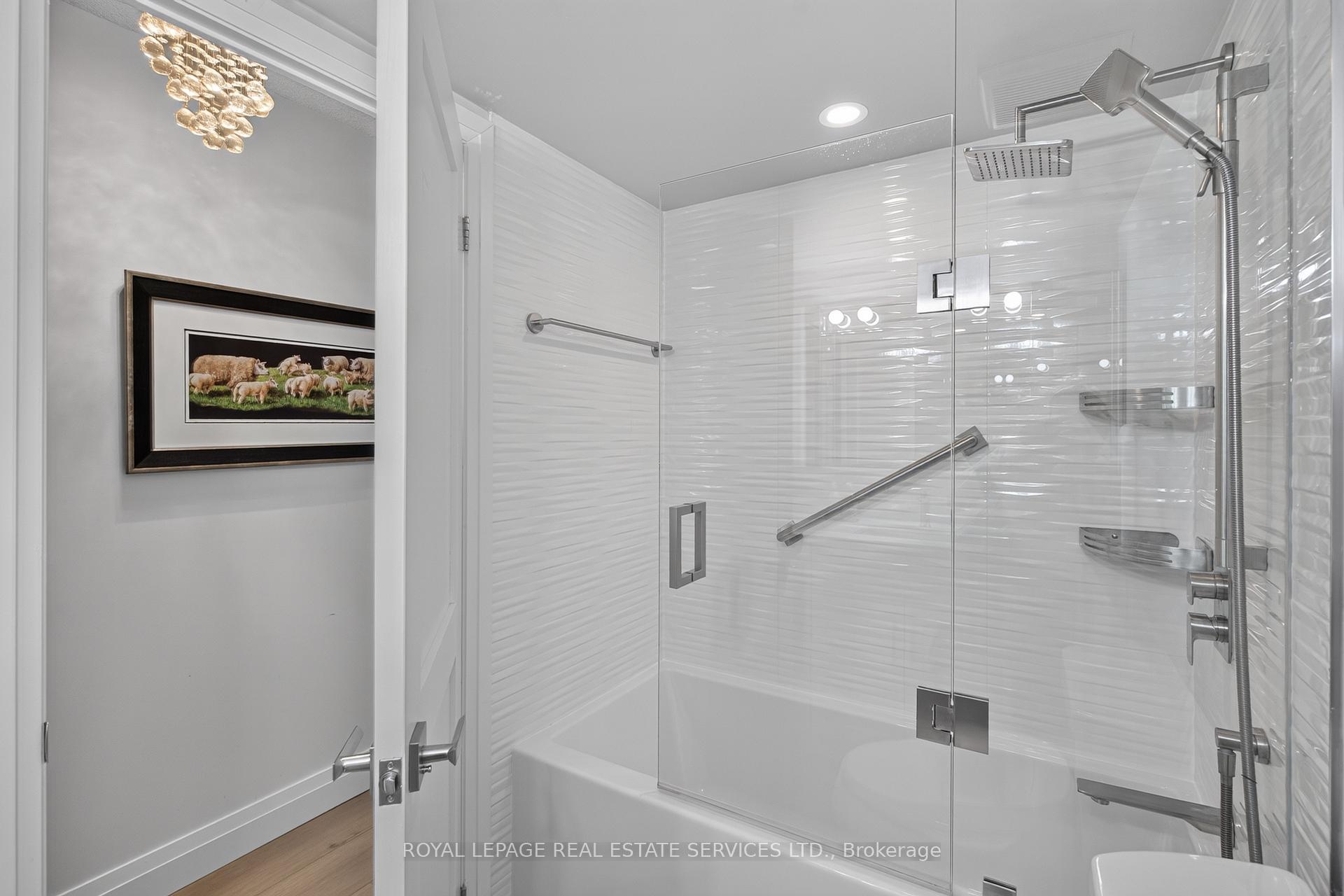 Photo 41 of Unit 1001, 2185 Marine Drive, Oakville, Bronte — HOMEH