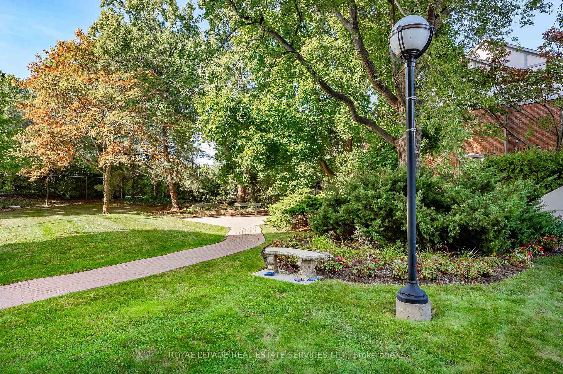 Photo 47 of Unit 1001, 2185 Marine Drive, Oakville, Bronte — HOMEH