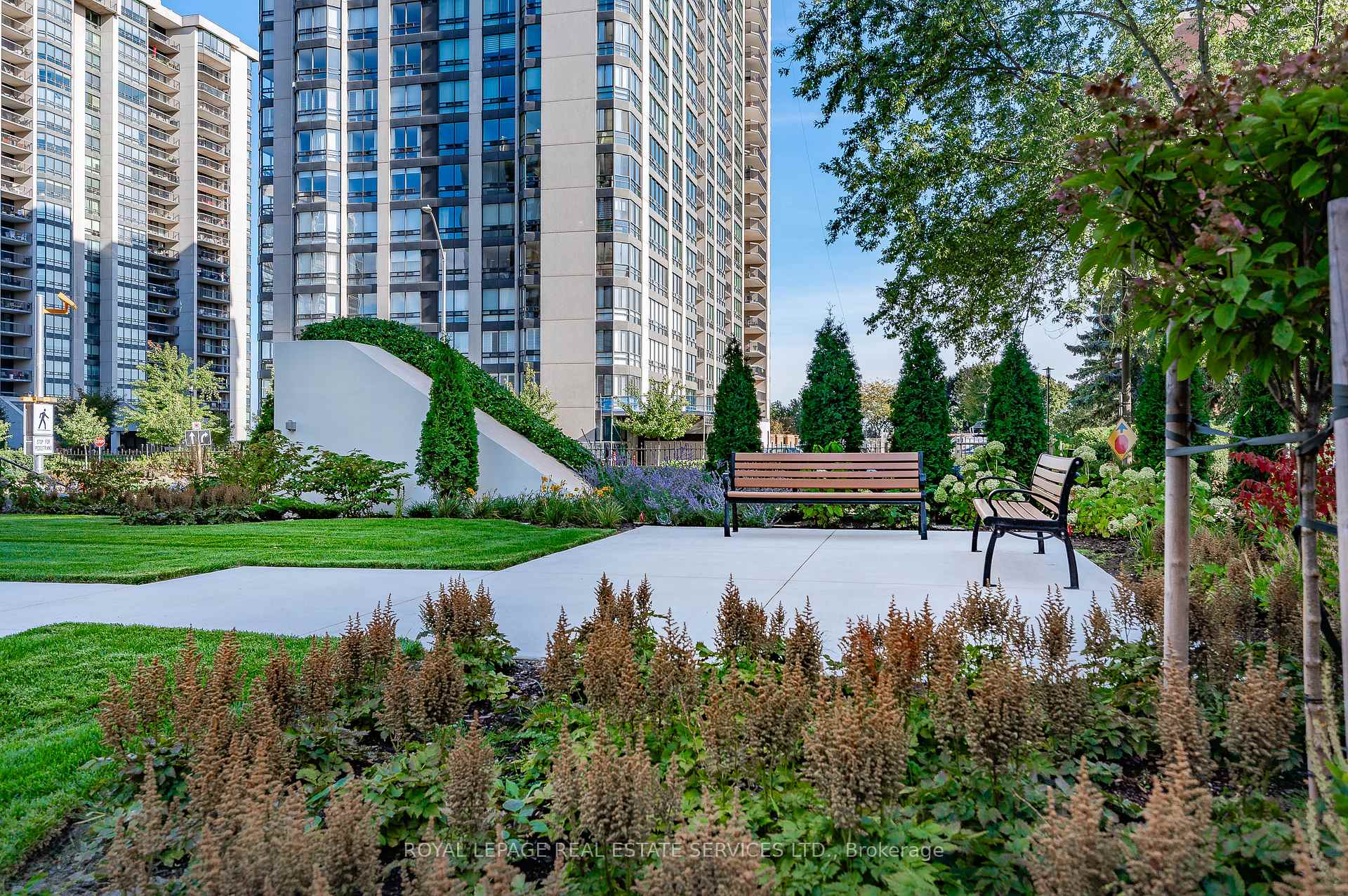 Photo 49 of Unit 1001, 2185 Marine Drive, Oakville, Bronte — HOMEH