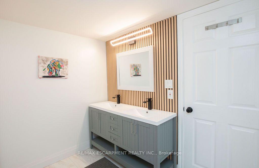 Photo 19 of Unit 207, 1480 Bishops Gate, Oakville, Glen Abbey — HOMEH