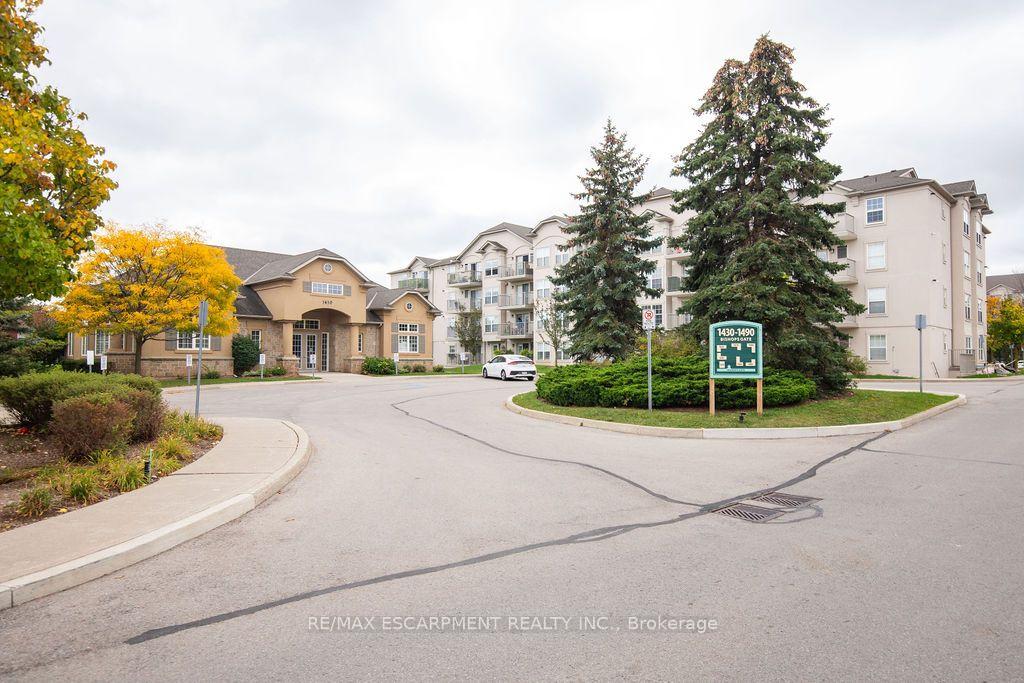 Photo 23 of Unit 207, 1480 Bishops Gate, Oakville, Glen Abbey — HOMEH