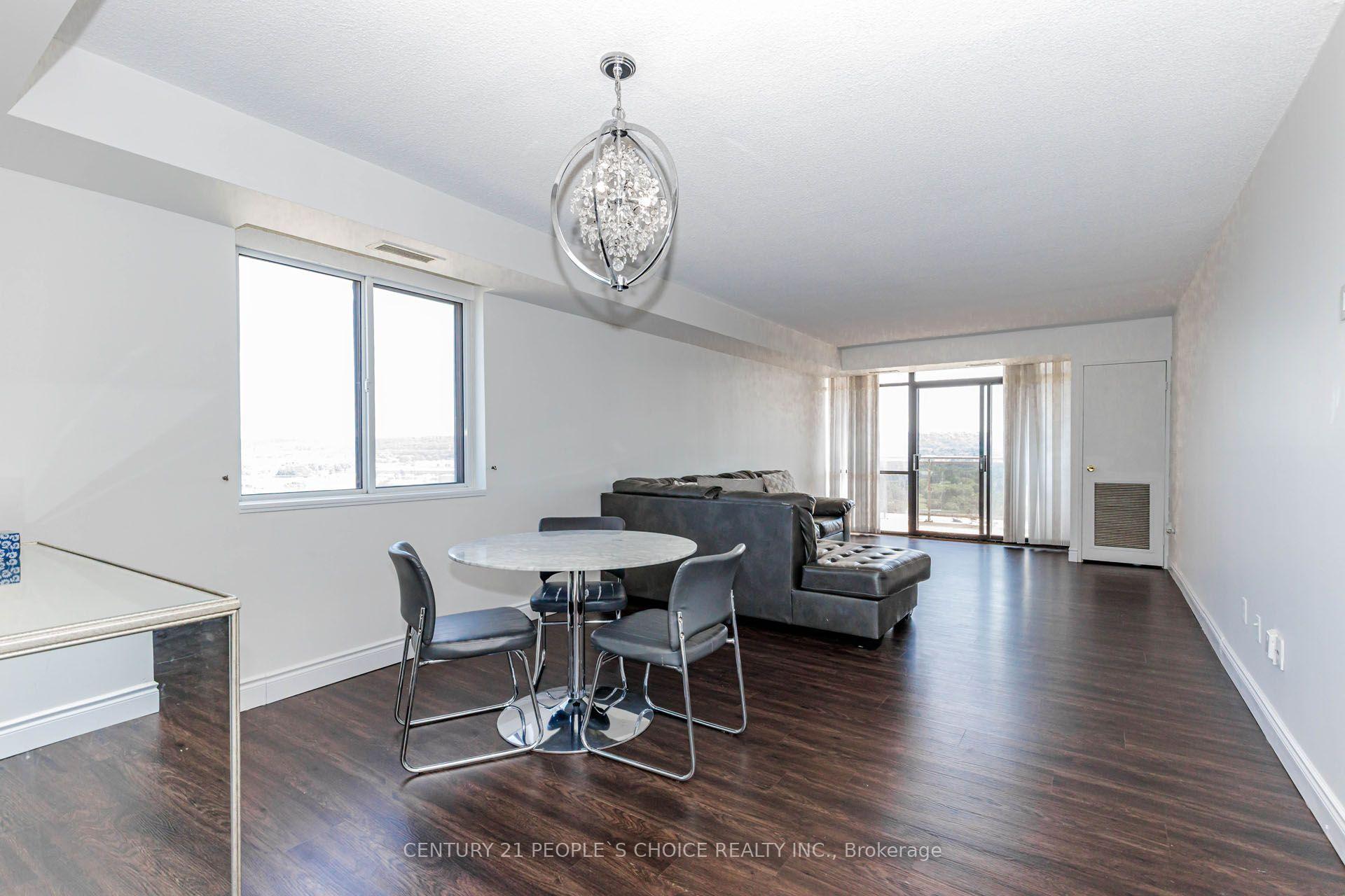 Photo 12 of Unit 1203, 301 Frances Avenue, Hamilton, Lakeshore — HOMEH