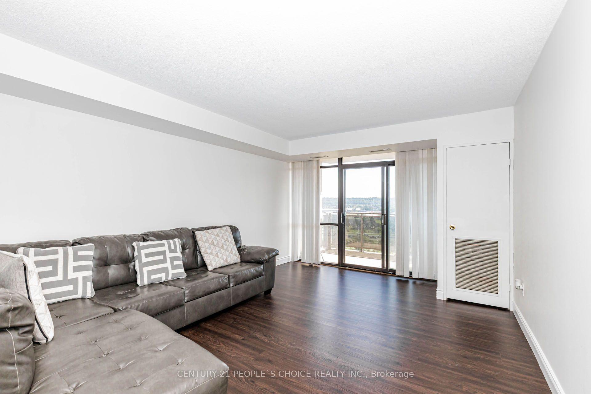 Photo 15 of Unit 1203, 301 Frances Avenue, Hamilton, Lakeshore — HOMEH