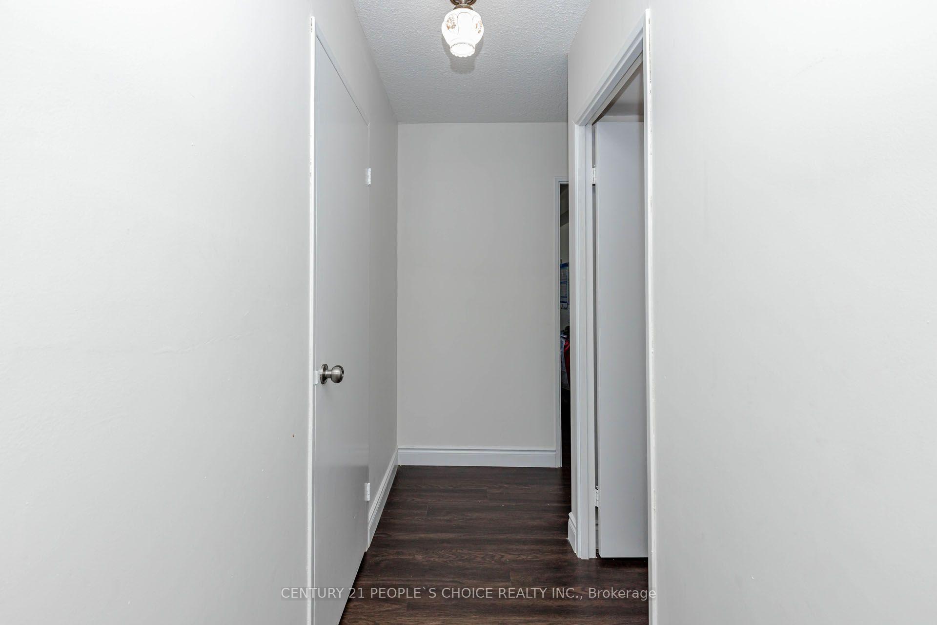Photo 19 of Unit 1203, 301 Frances Avenue, Hamilton, Lakeshore — HOMEH