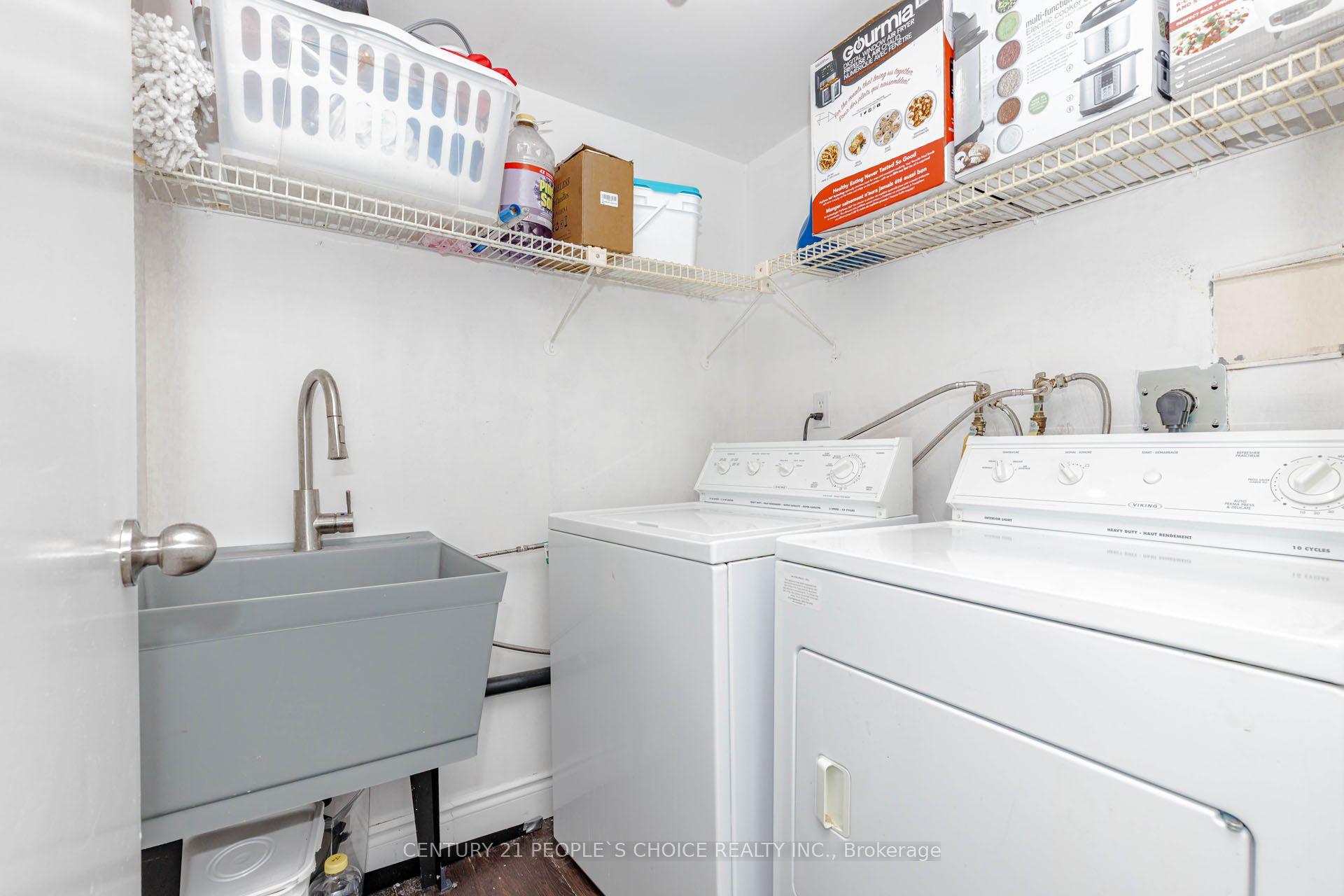 Photo 32 of Unit 1203, 301 Frances Avenue, Hamilton, Lakeshore — HOMEH