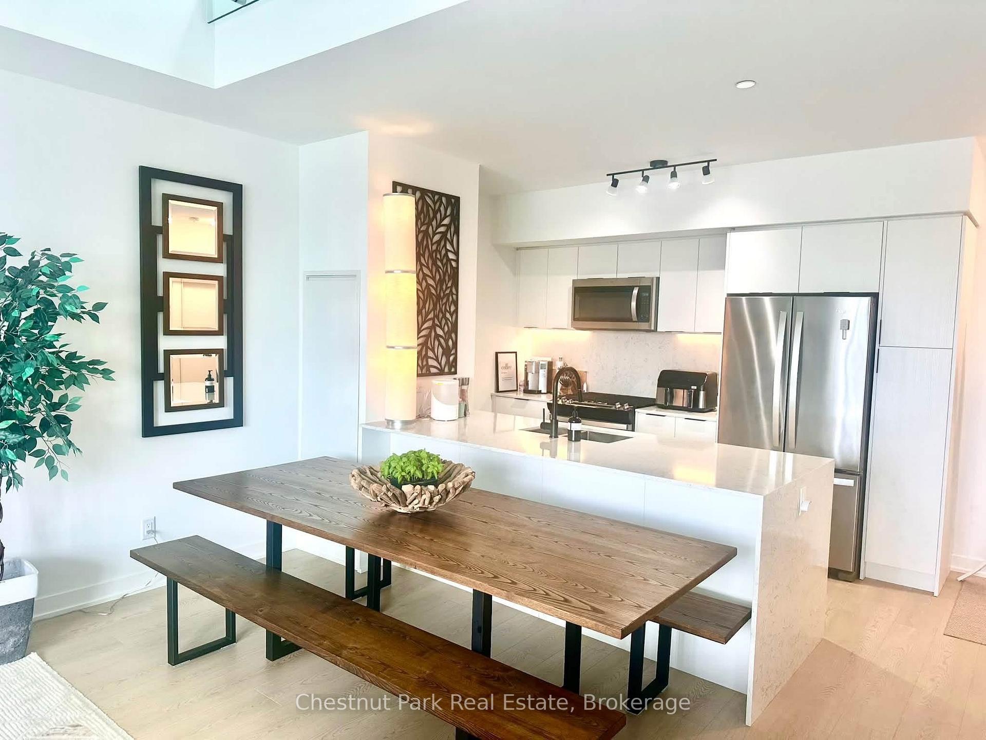 Photo 2 of Unit 617, 31 Huron Street, Collingwood — HOMEH