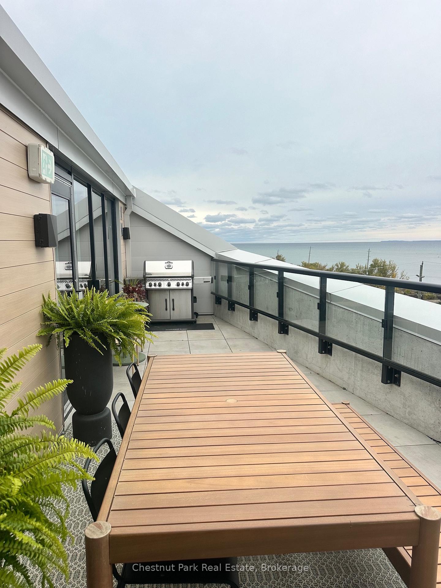 Photo 13 of Unit 617, 31 Huron Street, Collingwood — HOMEH