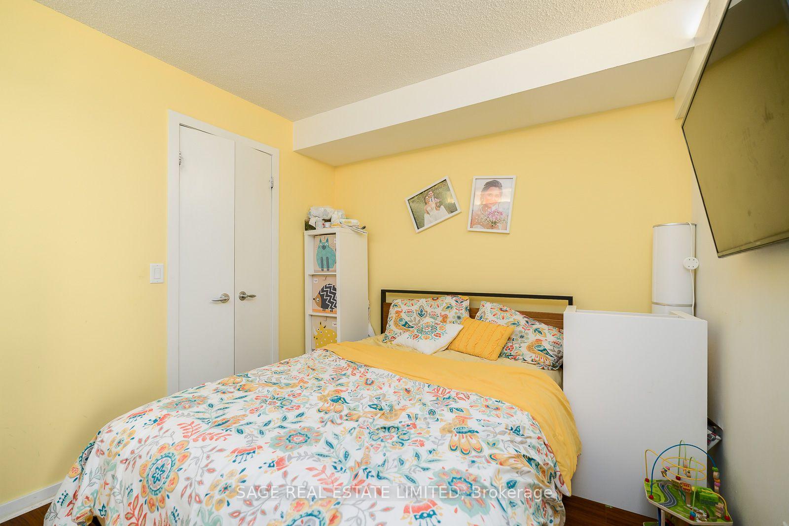 Photo 6 of Unit 1705, 208 Queens Quay W, Toronto, Waterfront Communities — HOMEH