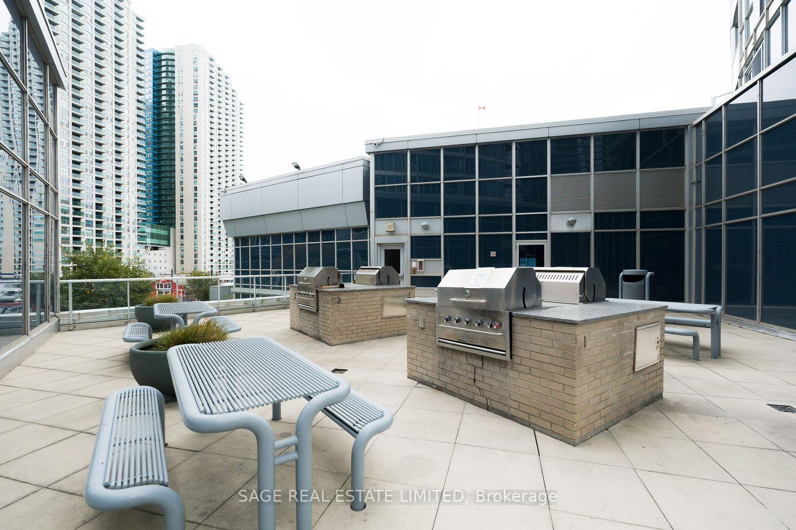 Photo 23 of Unit 1705, 208 Queens Quay W, Toronto, Waterfront Communities — HOMEH
