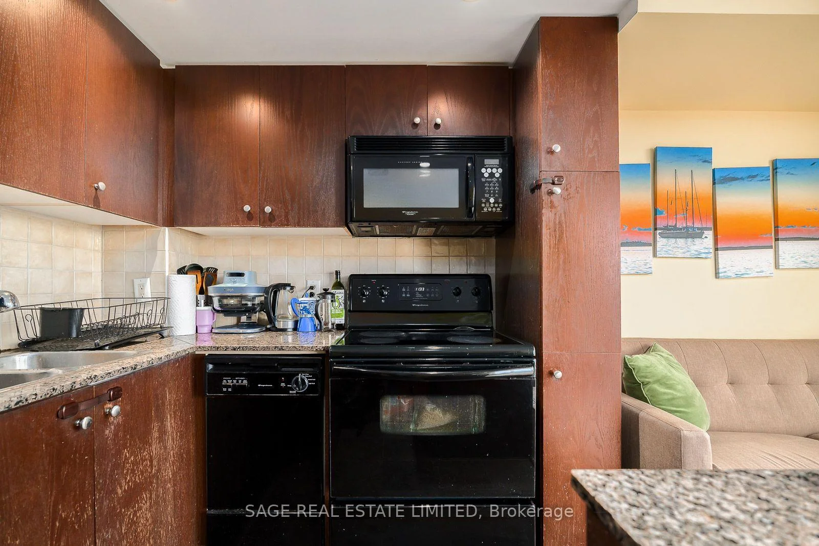 Photo 22 of Unit 1705, 208 Queens Quay W, Toronto, Waterfront Communities — HOMEH