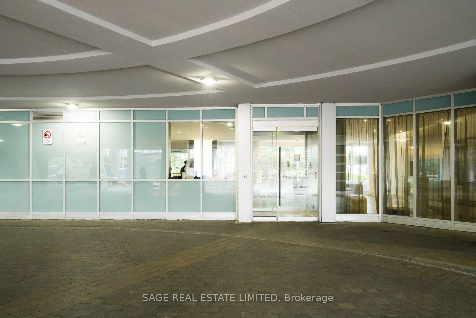 Photo 37 of Unit 1705, 208 Queens Quay W, Toronto, Waterfront Communities — HOMEH