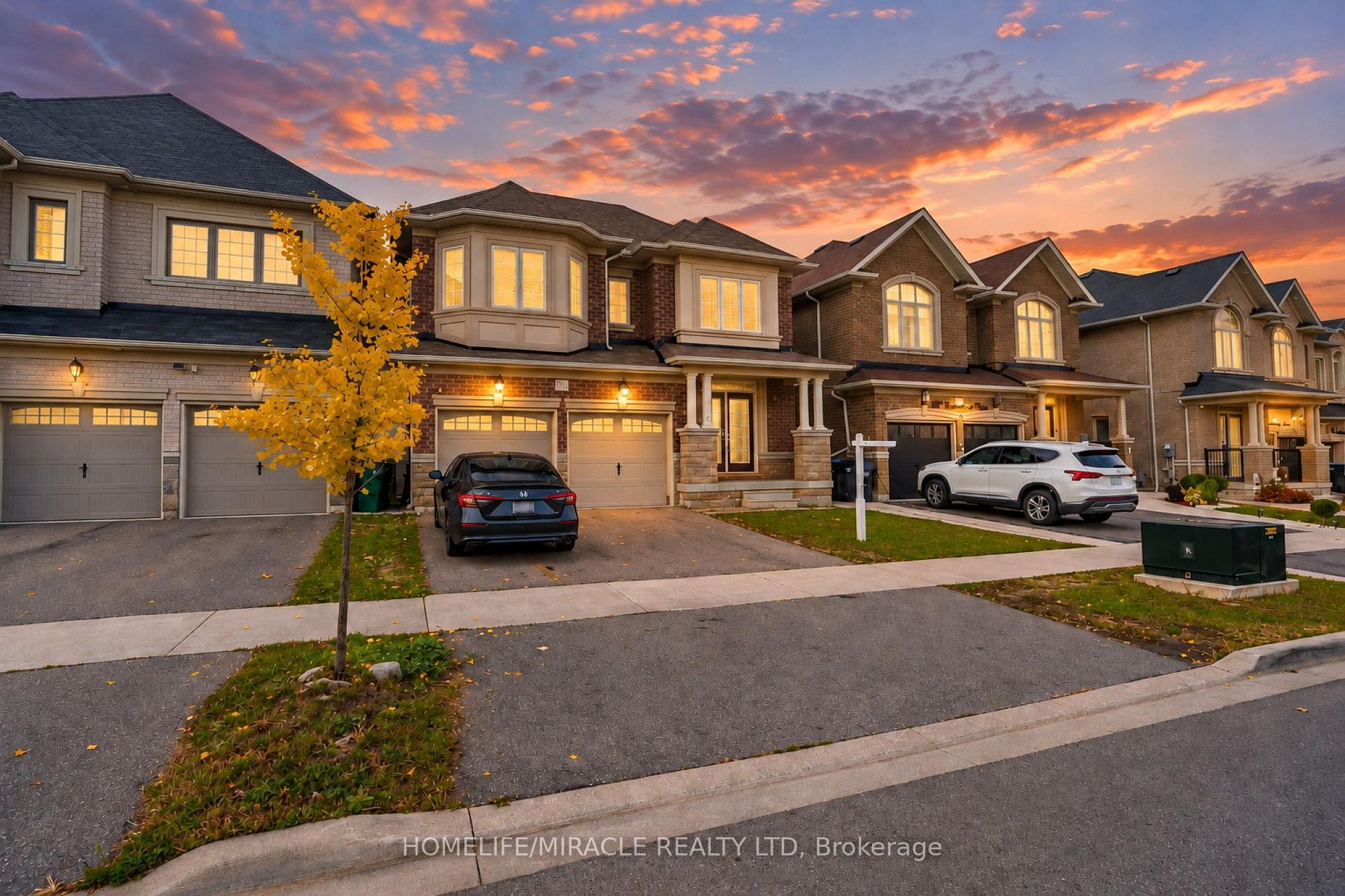 Photo 2 of 372 Remembrance Road, Brampton, Northwest Brampton — HOMEH