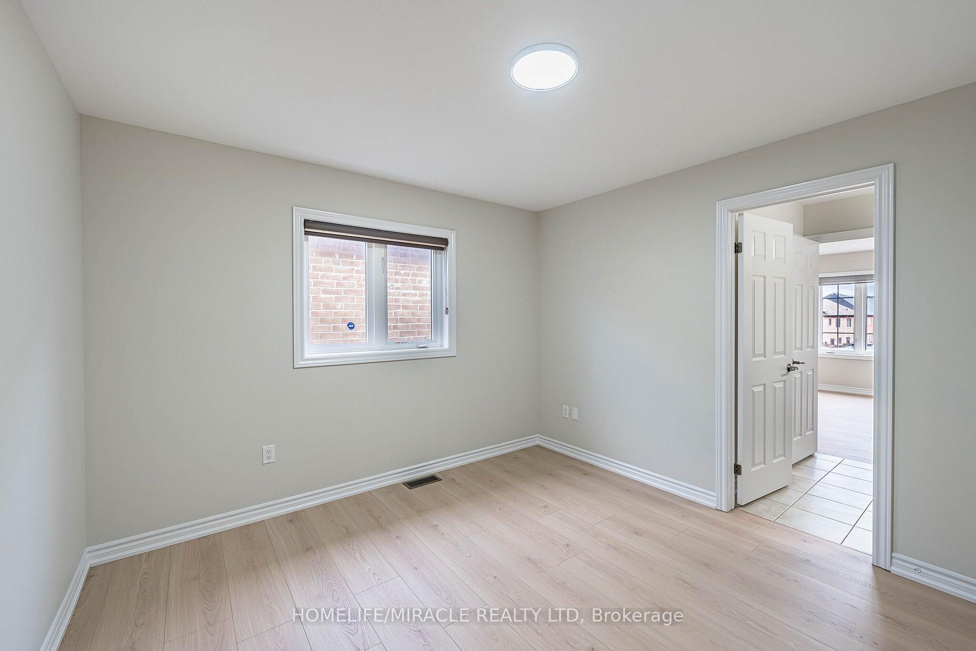 Photo 40 of 372 Remembrance Road, Brampton, Northwest Brampton — HOMEH
