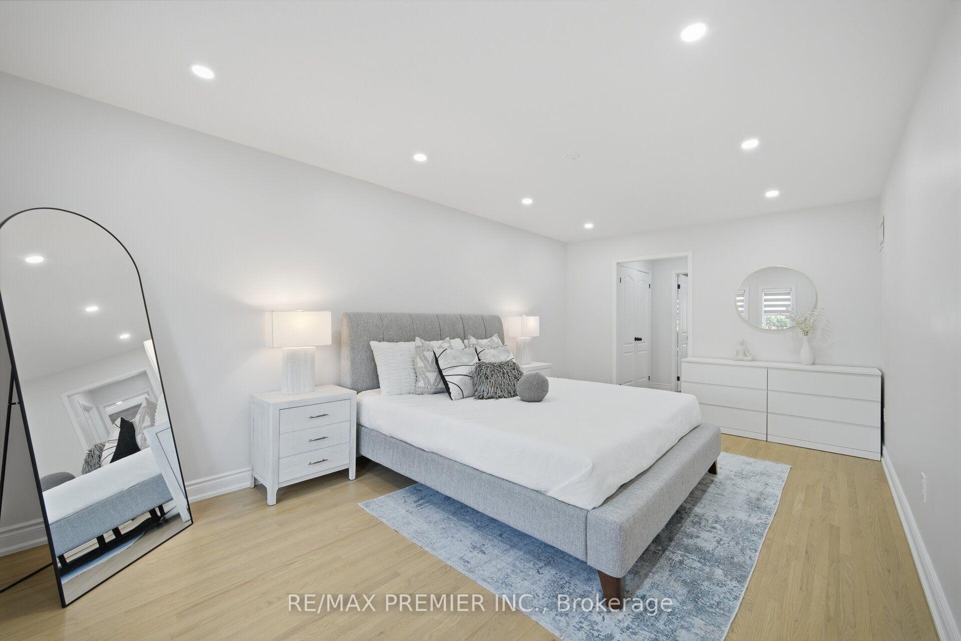 Photo 25 of 95 Hudson Drive, Vaughan, Maple — HOMEH