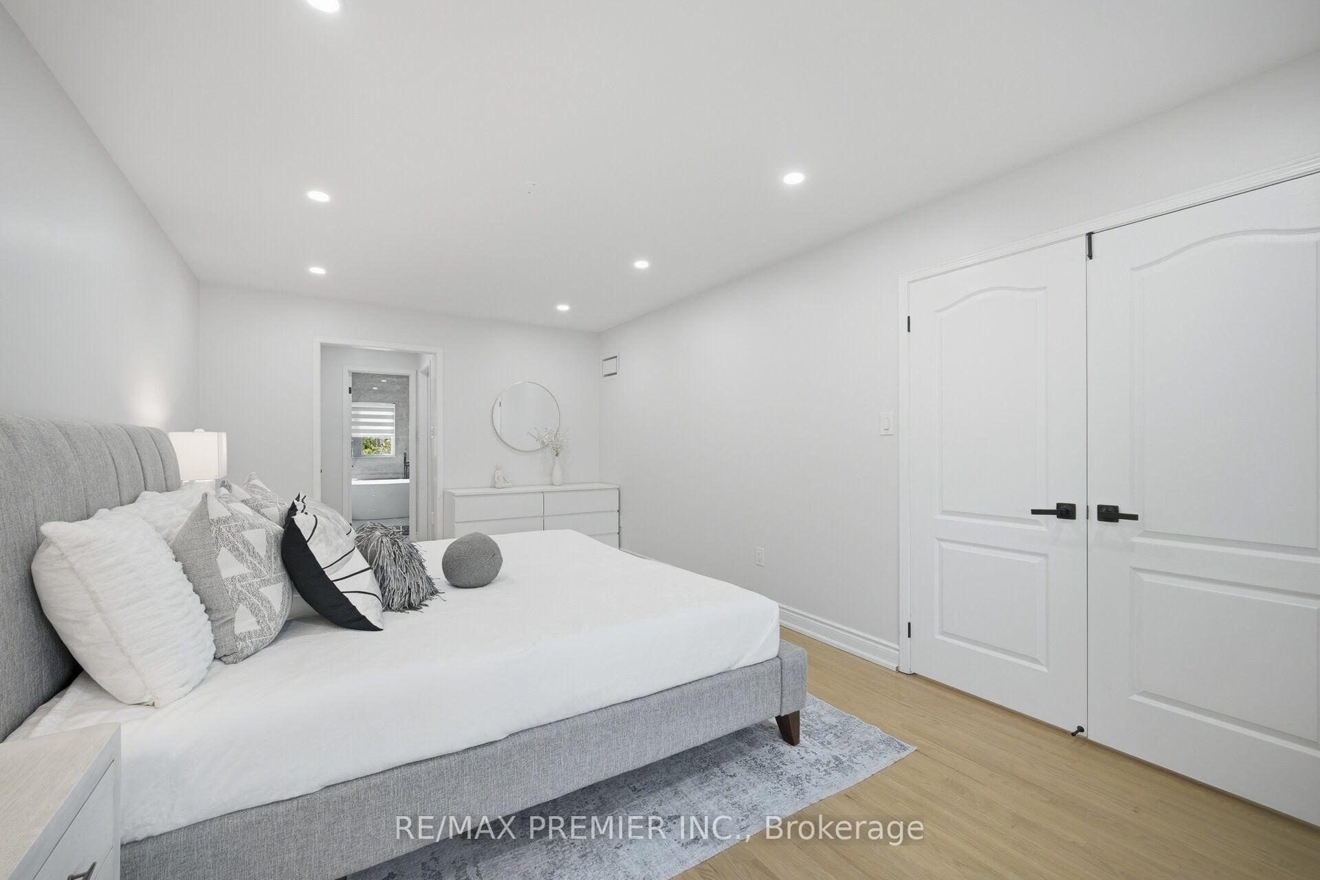 Photo 27 of 95 Hudson Drive, Vaughan, Maple — HOMEH