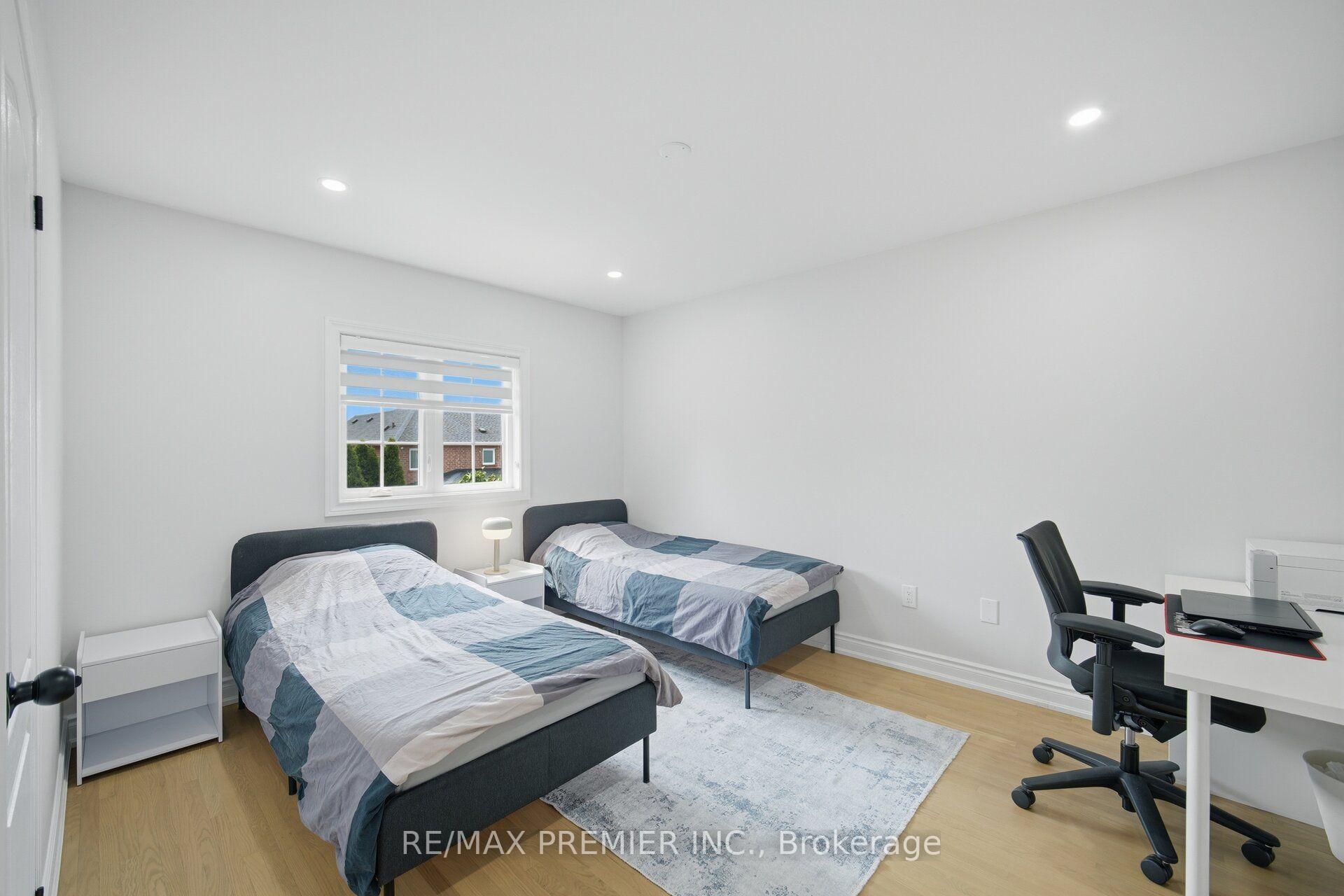 Photo 32 of 95 Hudson Drive, Vaughan, Maple — HOMEH
