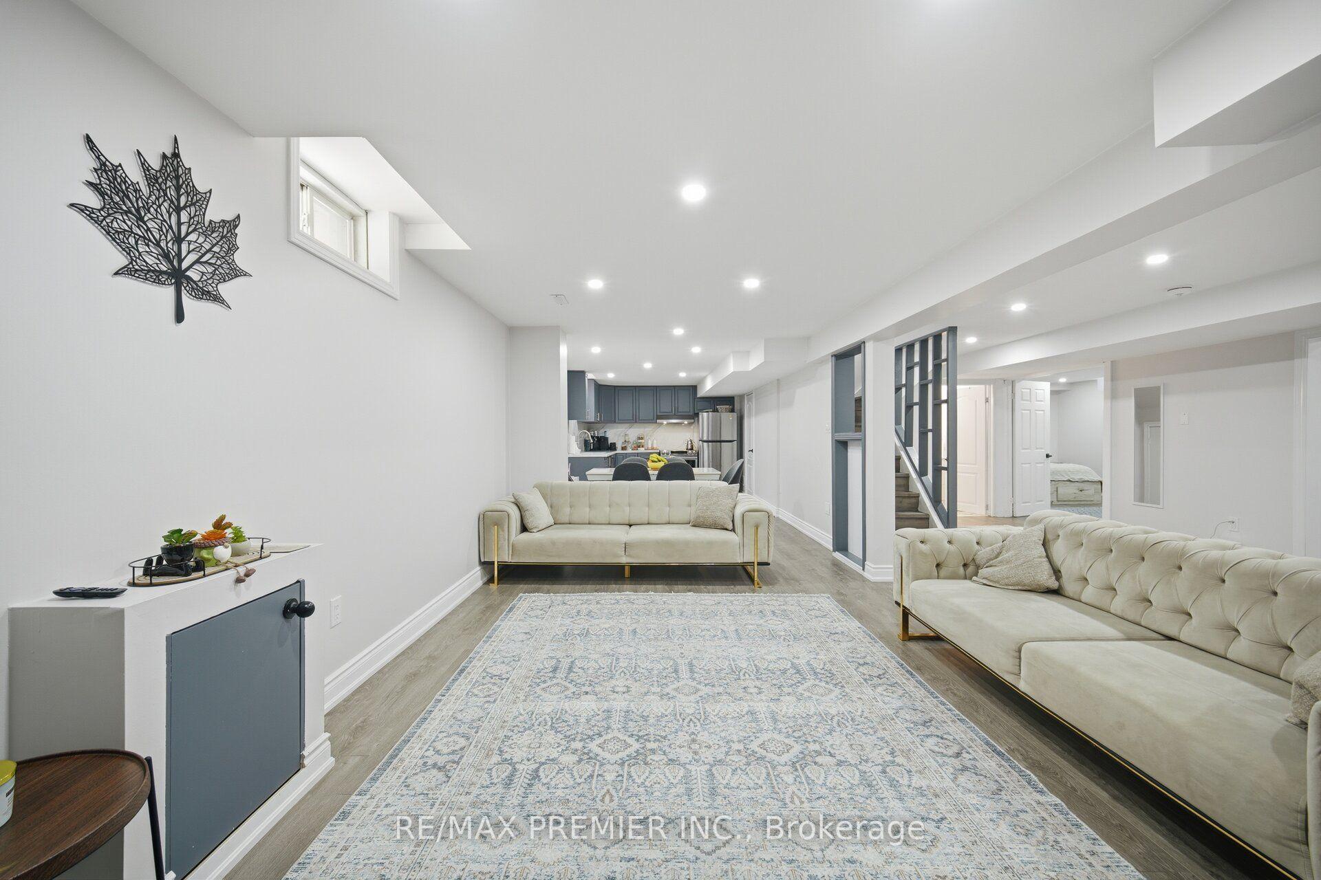 Photo 37 of 95 Hudson Drive, Vaughan, Maple — HOMEH