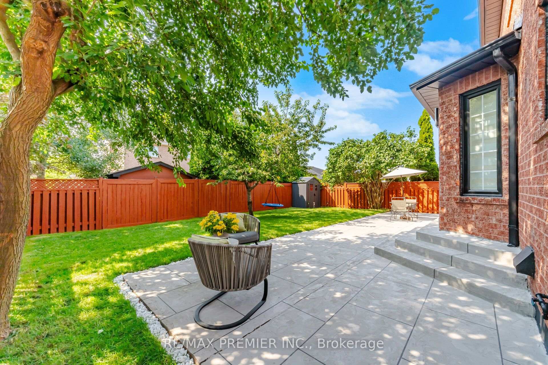 Photo 47 of 95 Hudson Drive, Vaughan, Maple — HOMEH