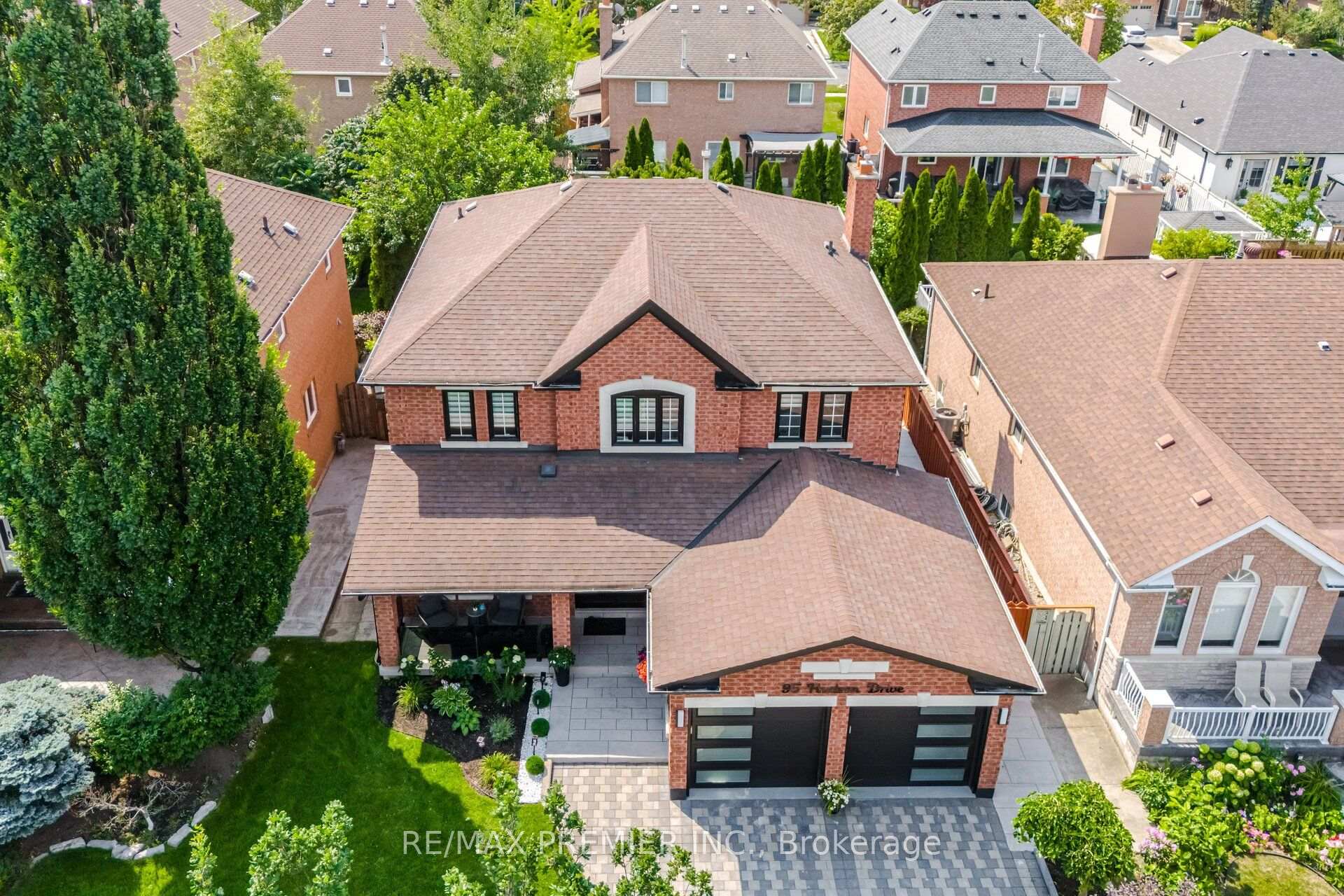 Photo 49 of 95 Hudson Drive, Vaughan, Maple — HOMEH