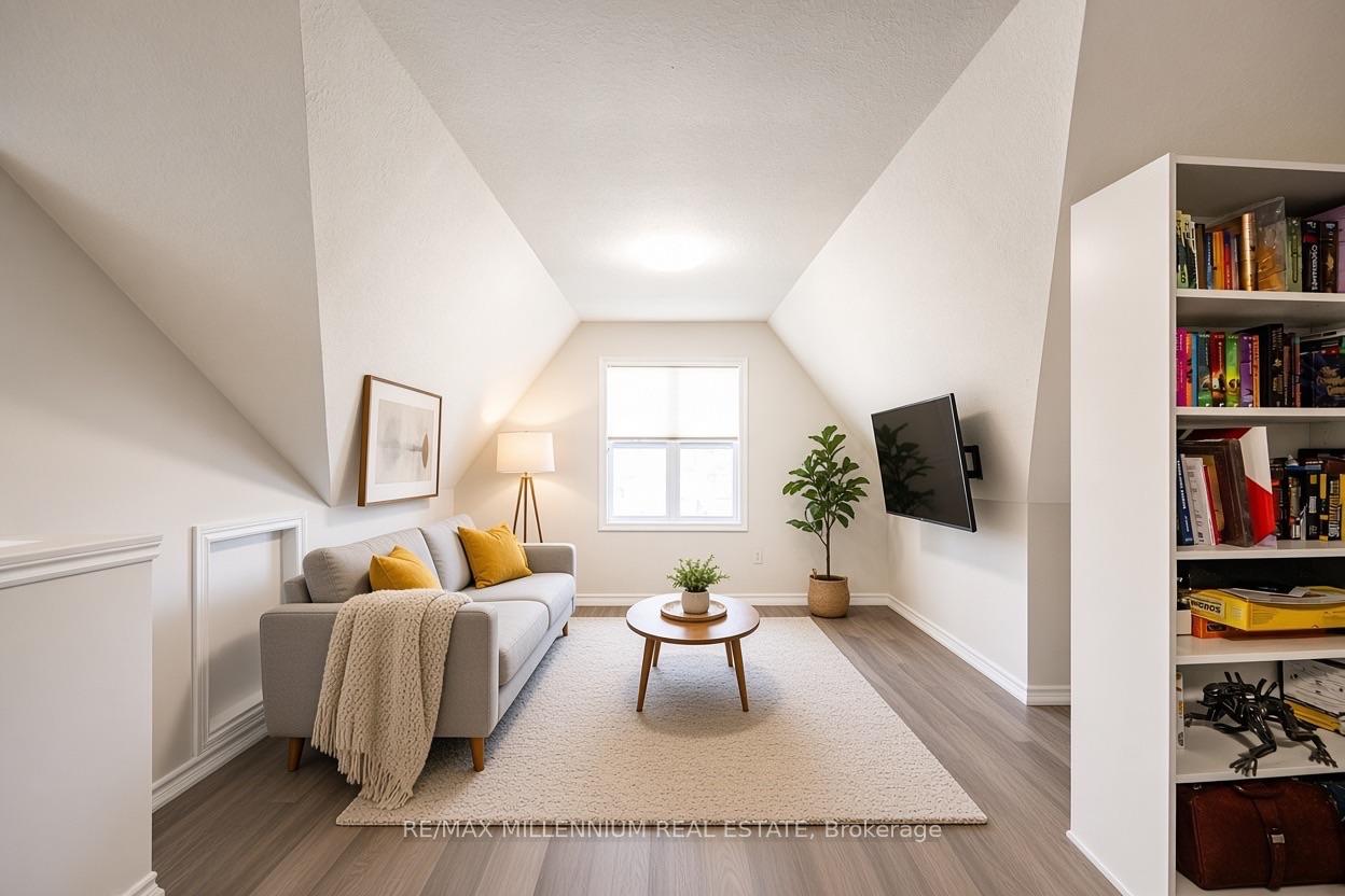 Photo 20 of 17 Darnell Road, Guelph, Kortright West — HOMEH