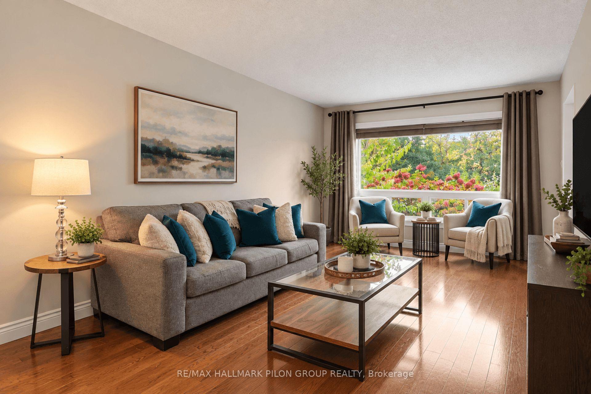 Photo 4 of 6154 Red Willow Drive, Ottawa, Chapel Hill — HOMEH