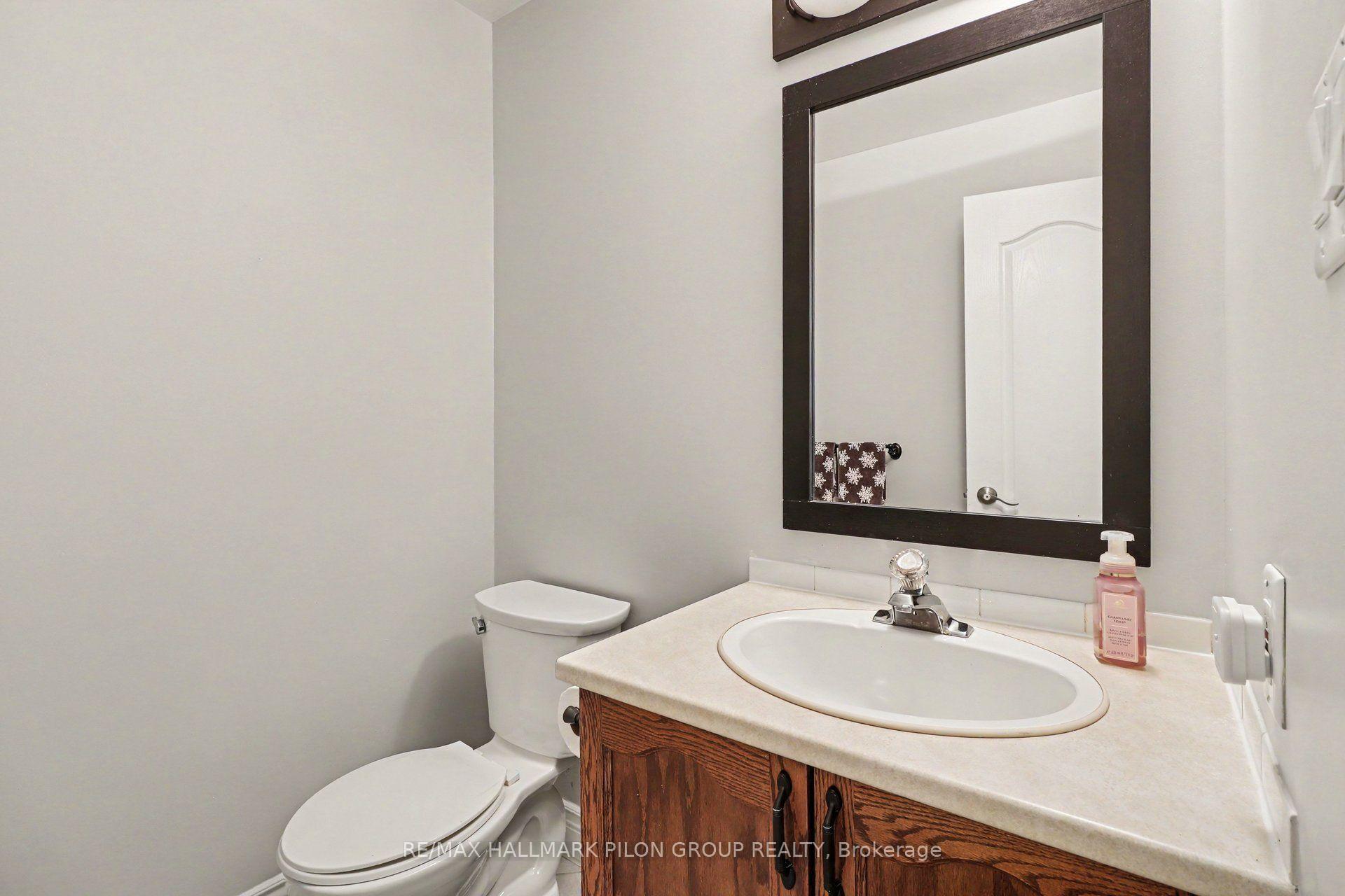Photo 9 of 6154 Red Willow Drive, Ottawa, Chapel Hill — HOMEH