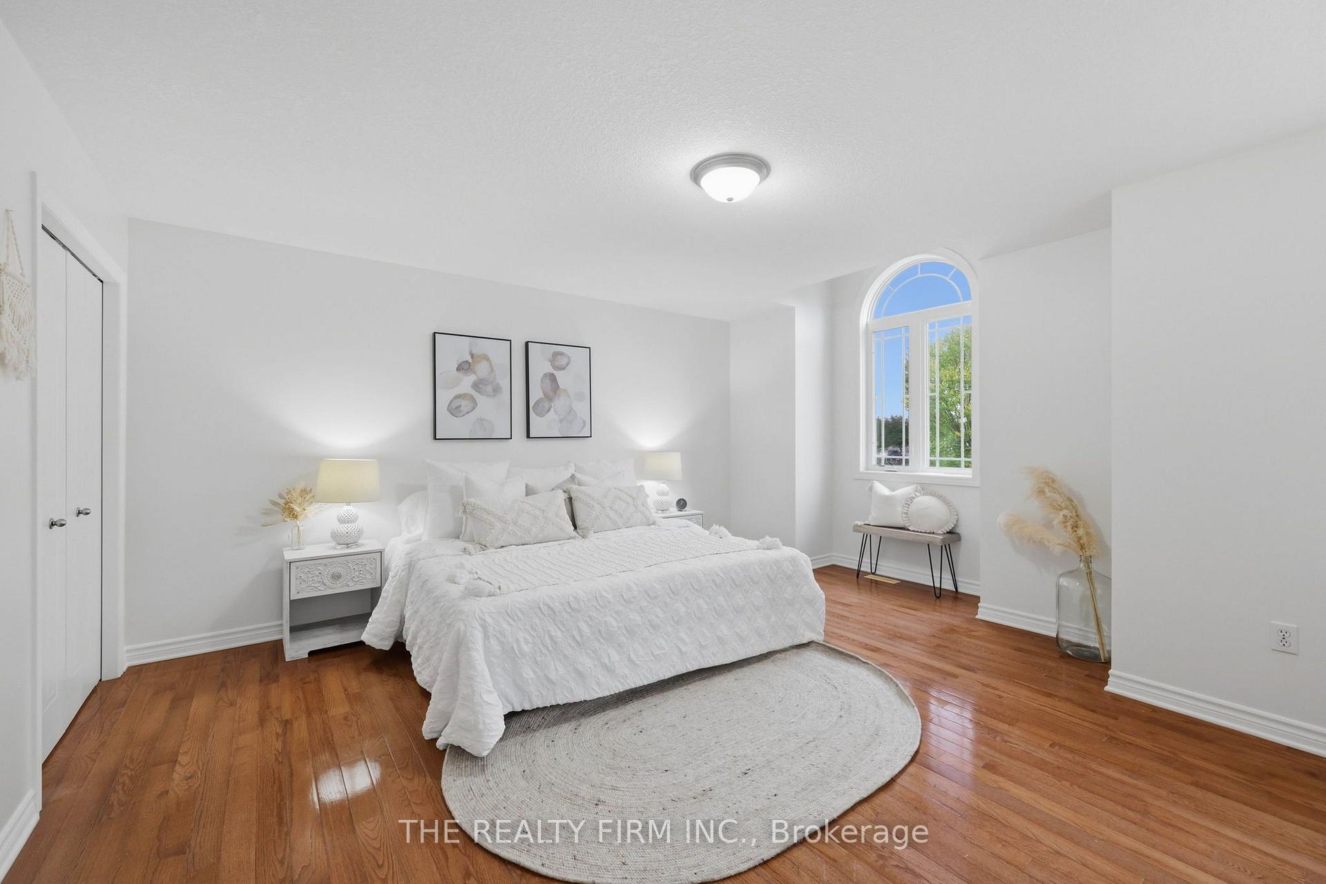 Photo 24 of 833 Capulet Lane, London, North M — HOMEH