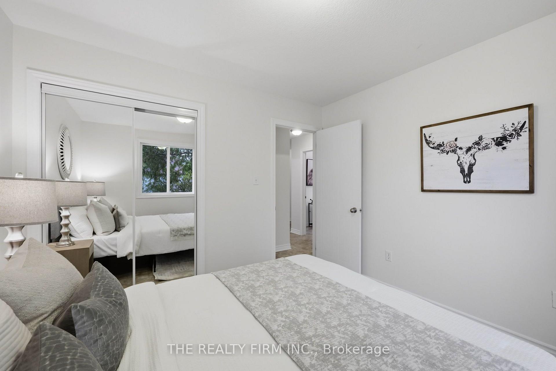 Photo 34 of 833 Capulet Lane, London, North M — HOMEH