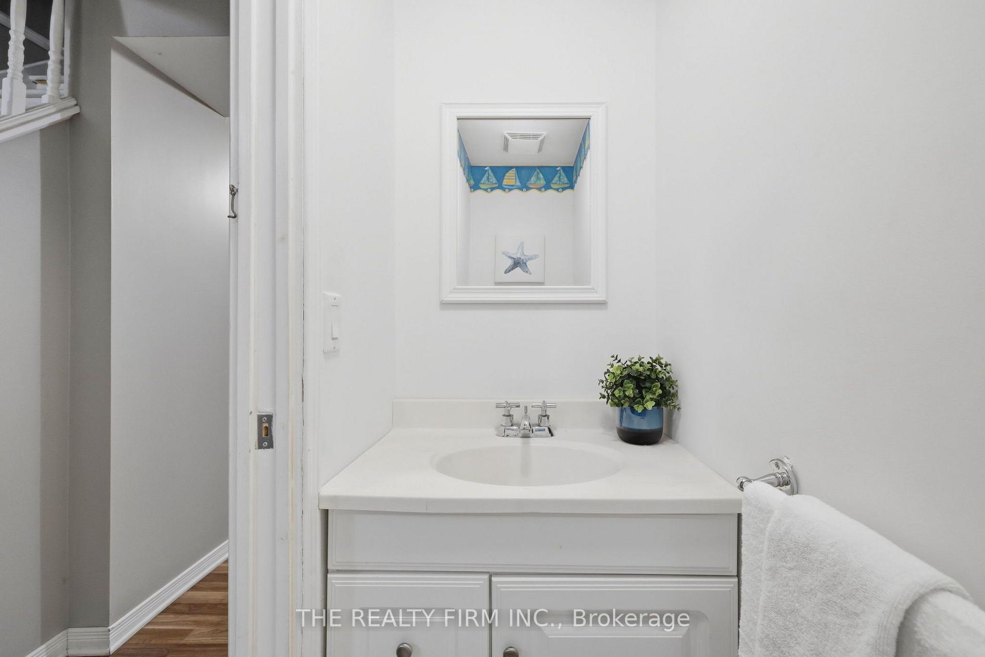 Photo 36 of 833 Capulet Lane, London, North M — HOMEH