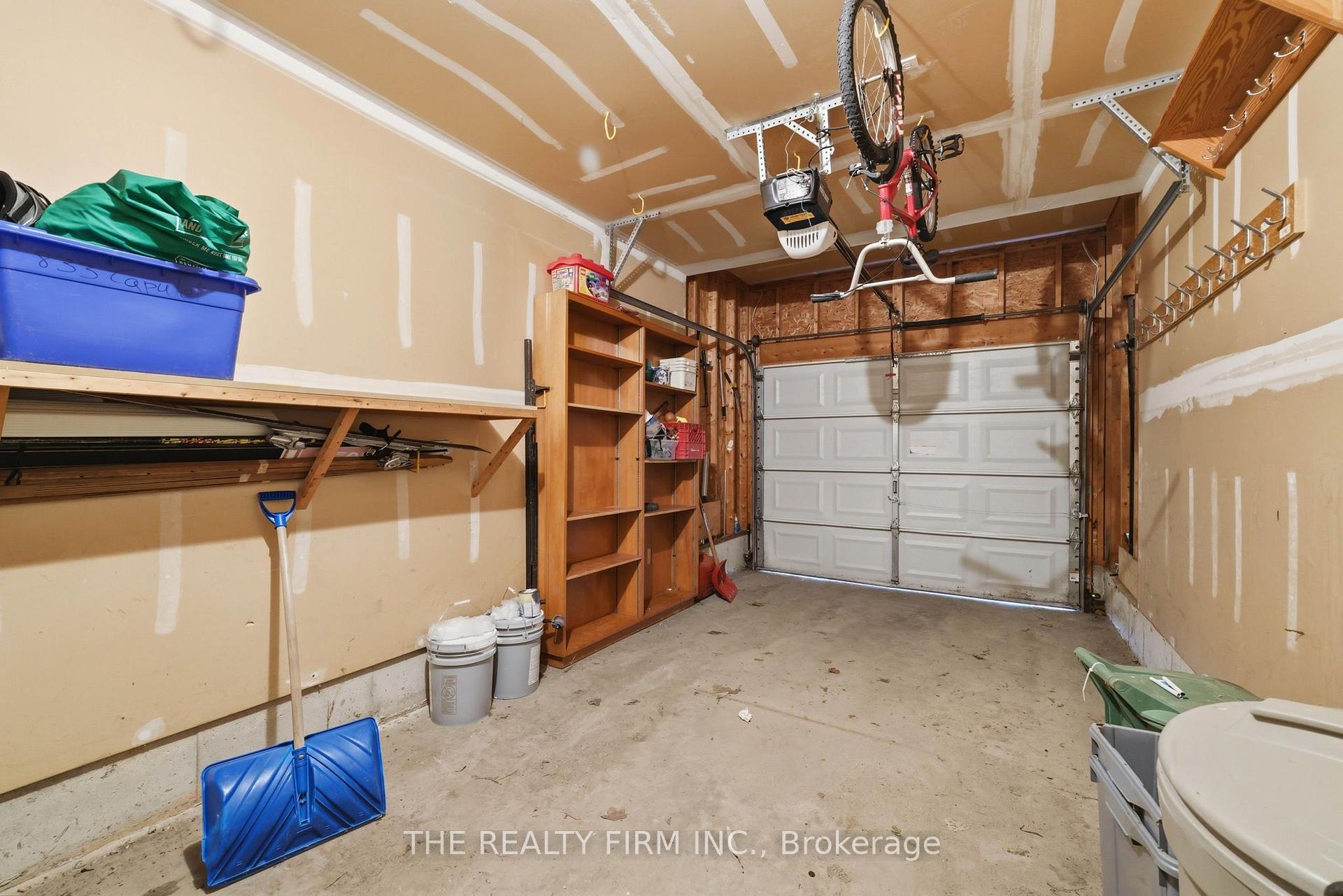Photo 41 of 833 Capulet Lane, London, North M — HOMEH