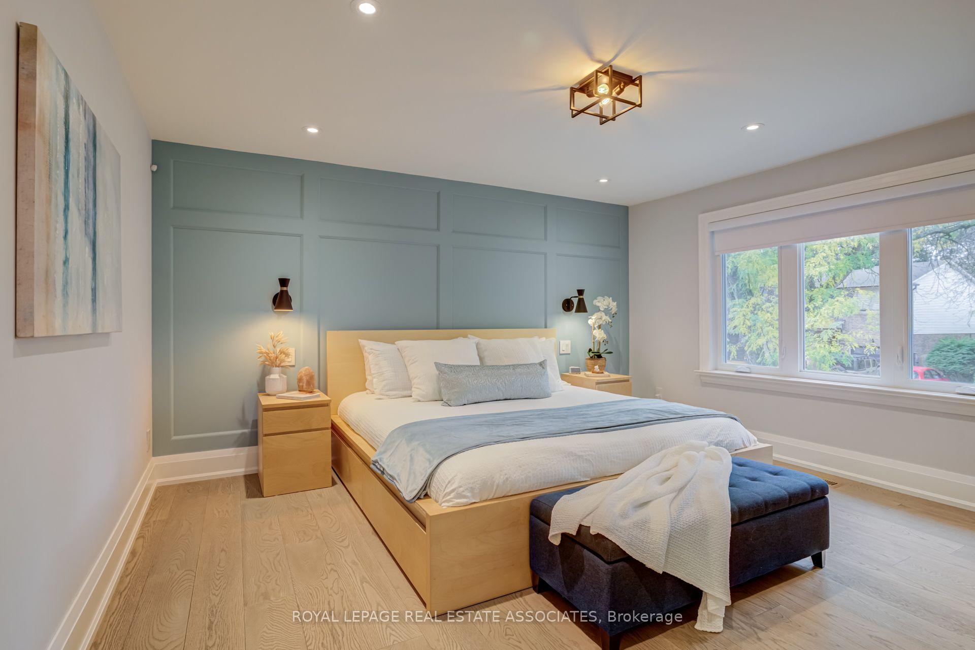 Photo 19 of 889 Sweetwater Crescent, Mississauga, Lorne Park — HOMEH
