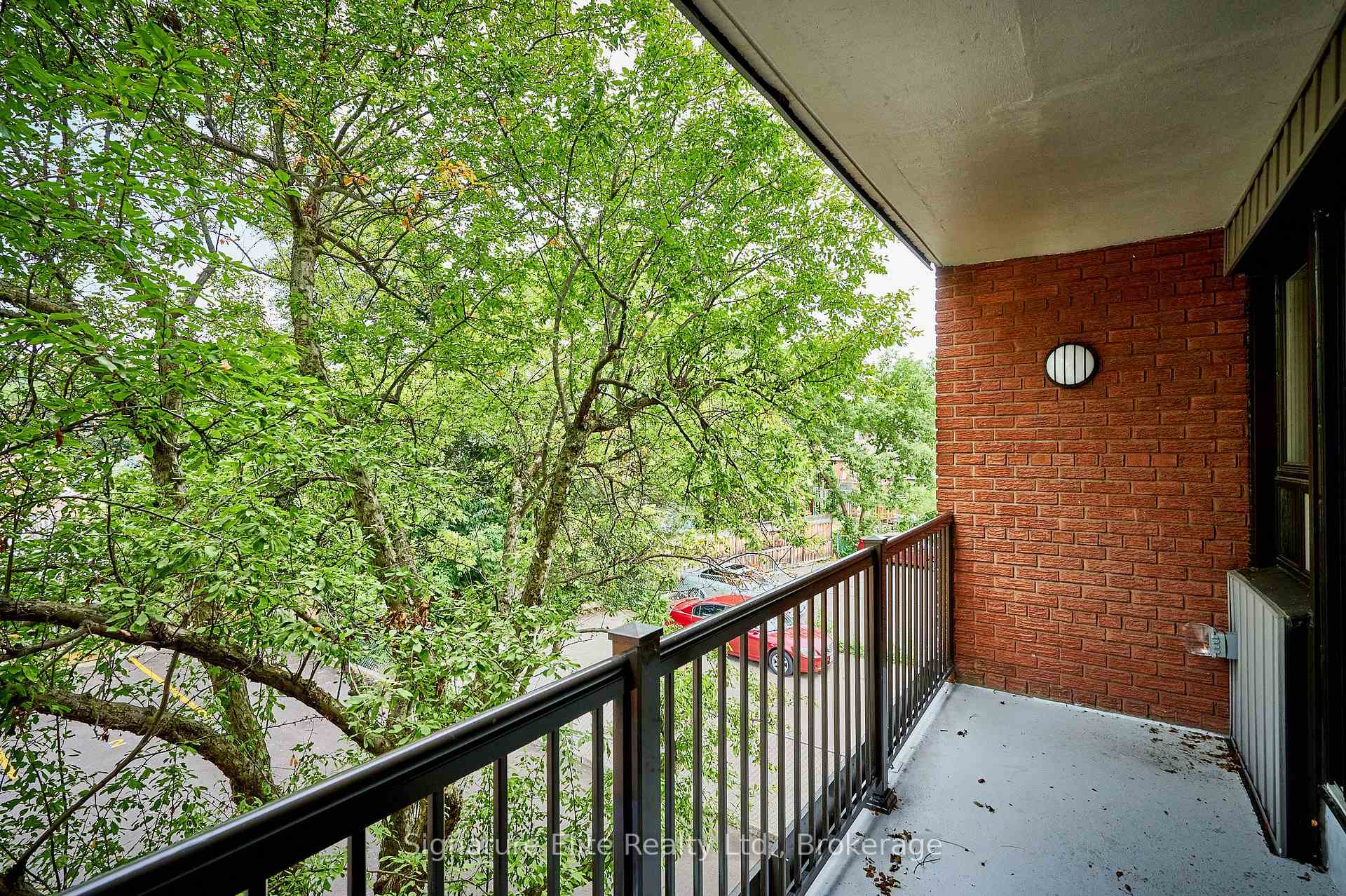 Photo 11 of Unit 303, 291 Scarlett Road, Toronto, Rockcliffe-Smythe — HOMEH