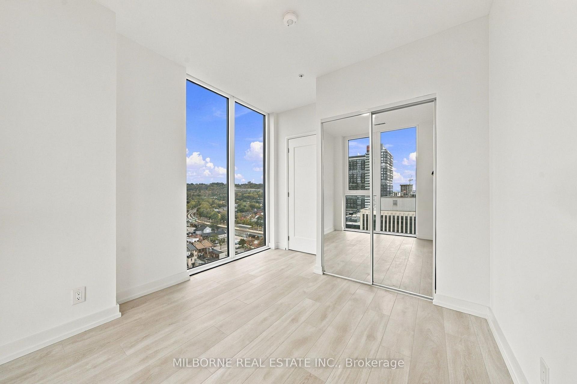 Photo 28 of Unit 1511, 75 James Street S, Hamilton, Corktown — HOMEH