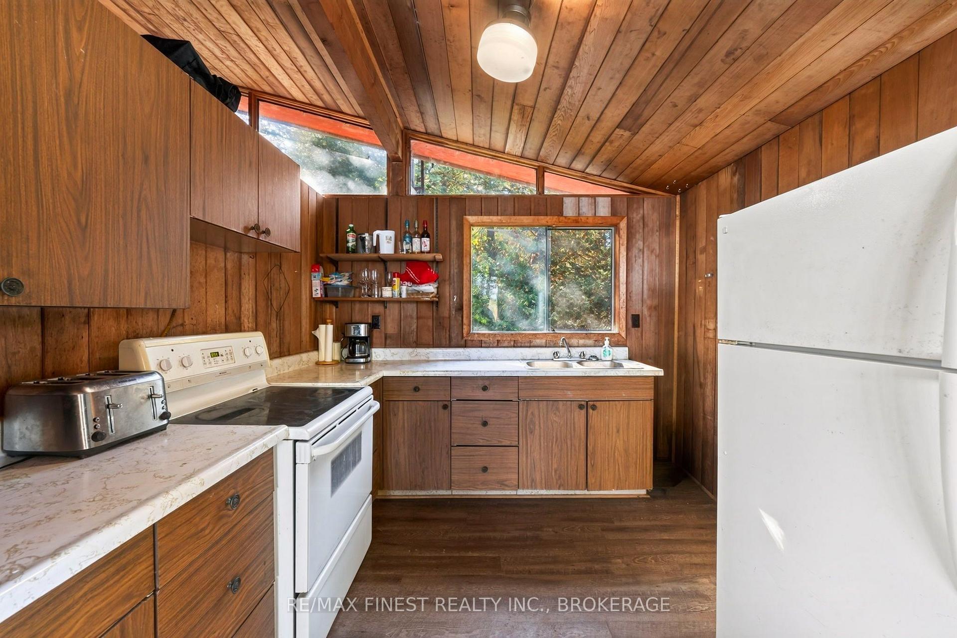 Photo 15 of 1283 Wilkinson Road, Frontenac, Frontenac Centre — HOMEH