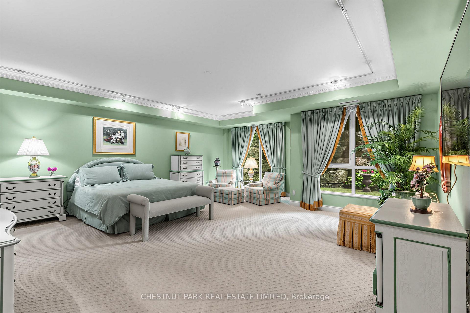 Photo 15 of Unit 102, 11 William Carson Crescent, North York, St. Andrew-Windfields — HOMEH