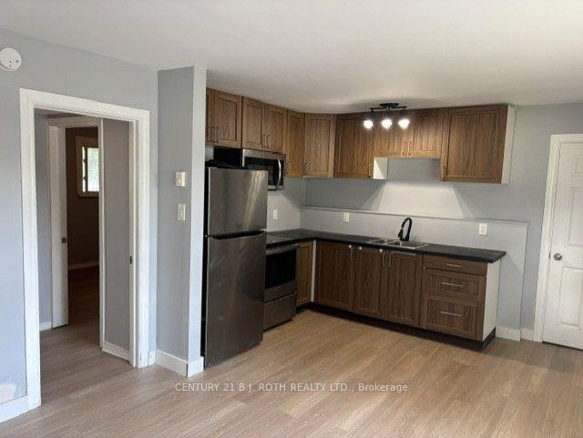 Photo 2 of 240 Clayborne Place, Orillia — HOMEH