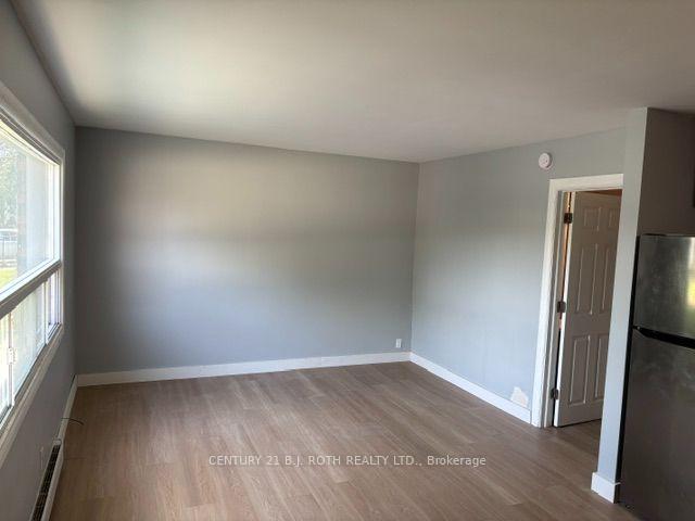 Photo 4 of 240 Clayborne Place, Orillia — HOMEH