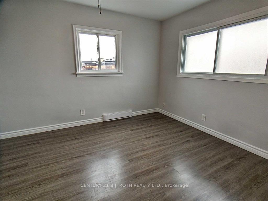 Photo 15 of 240 Clayborne Place, Orillia — HOMEH
