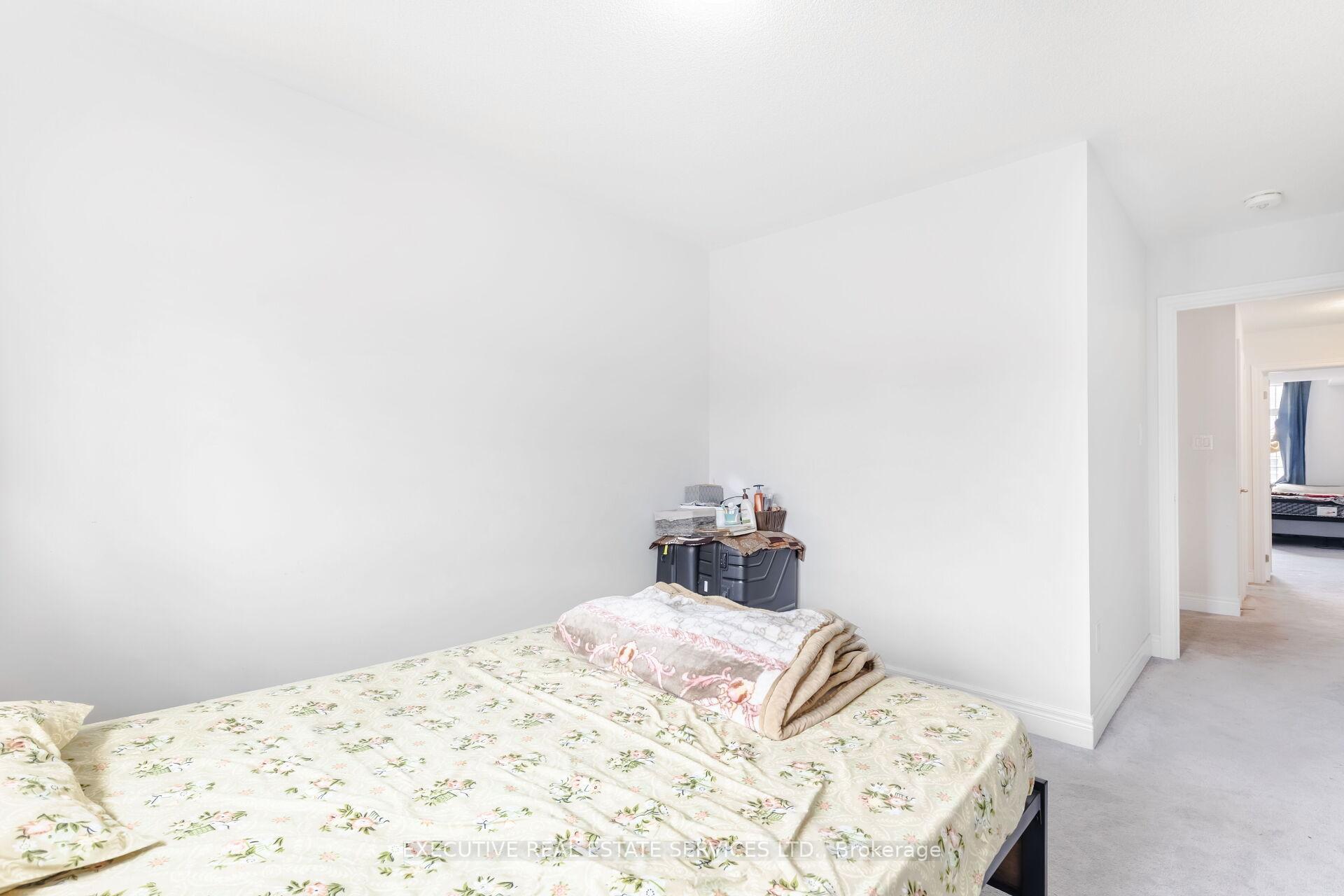 Photo 28 of 105 Branigan Crescent, Halton Hills, Georgetown — HOMEH